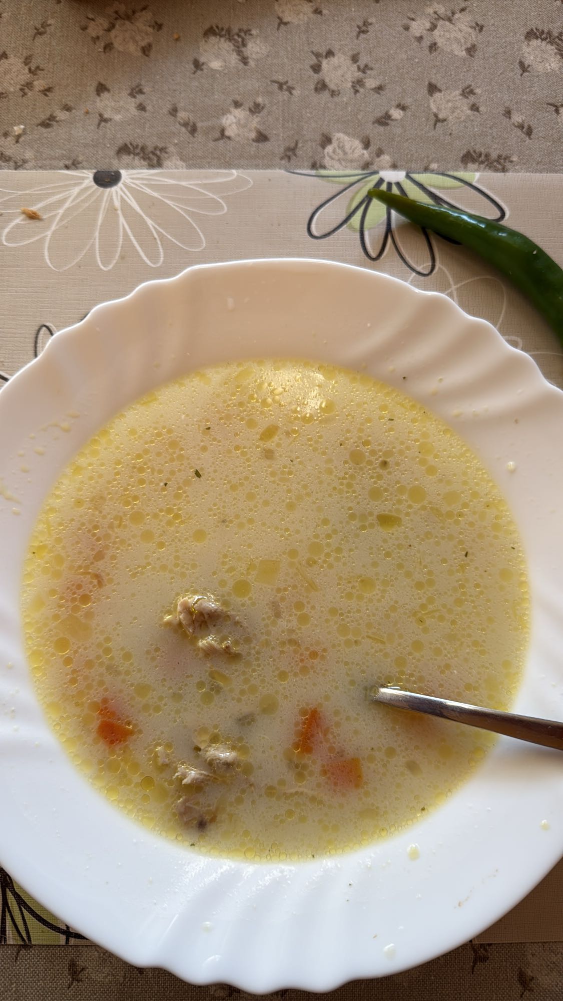 Supă de pui cu legume