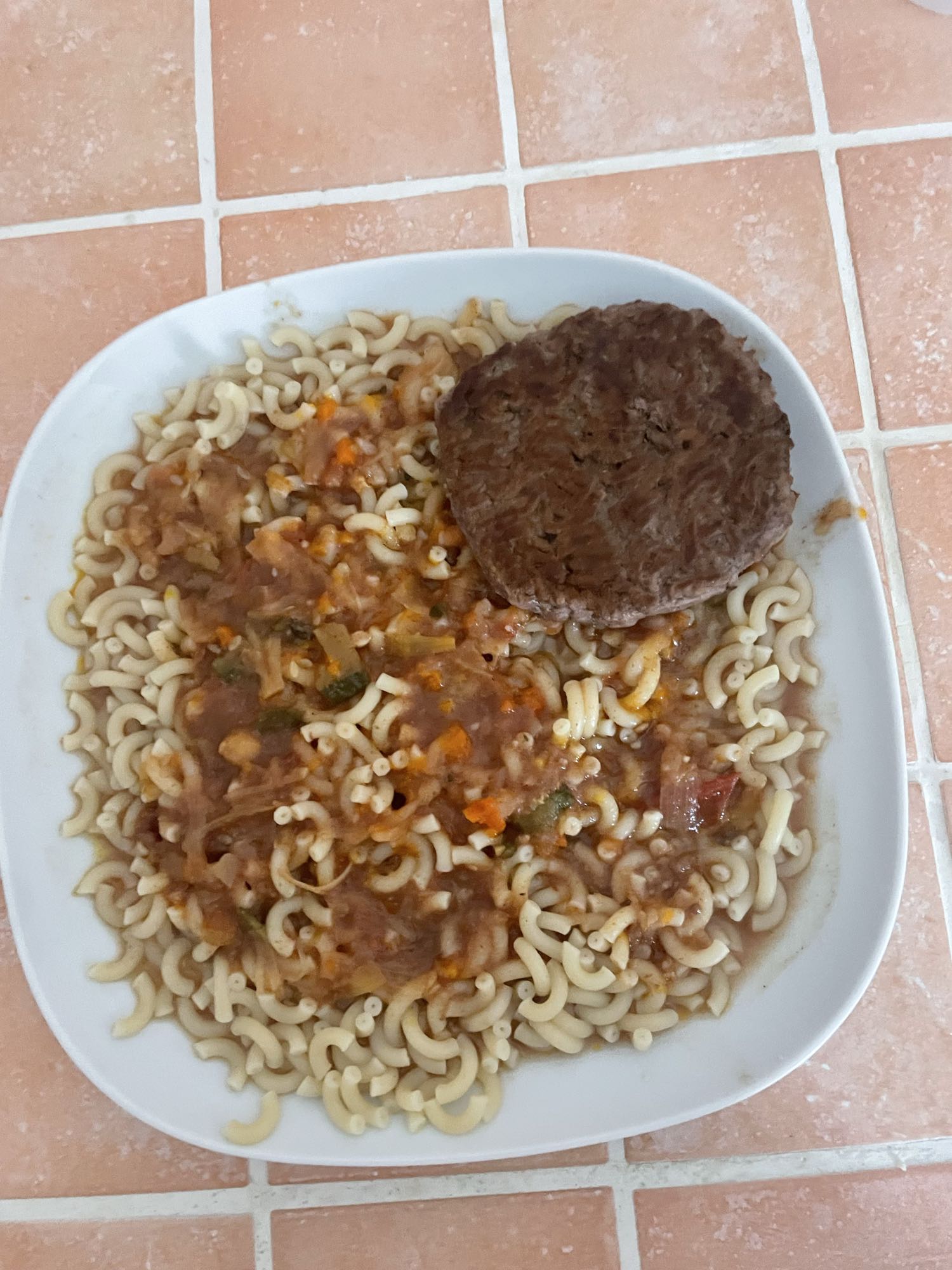 Pâtes sauce et steak