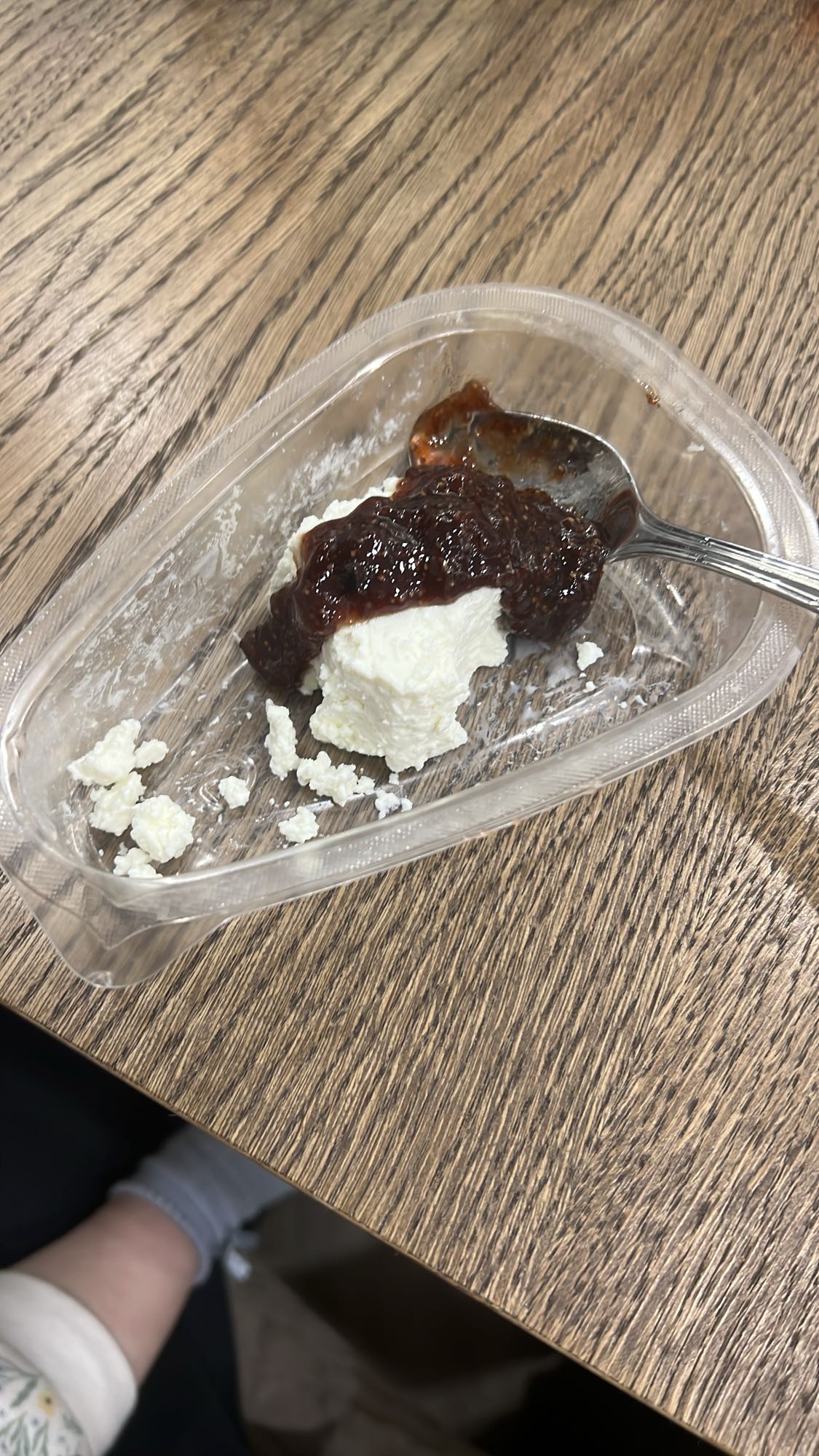 творог с вареньем