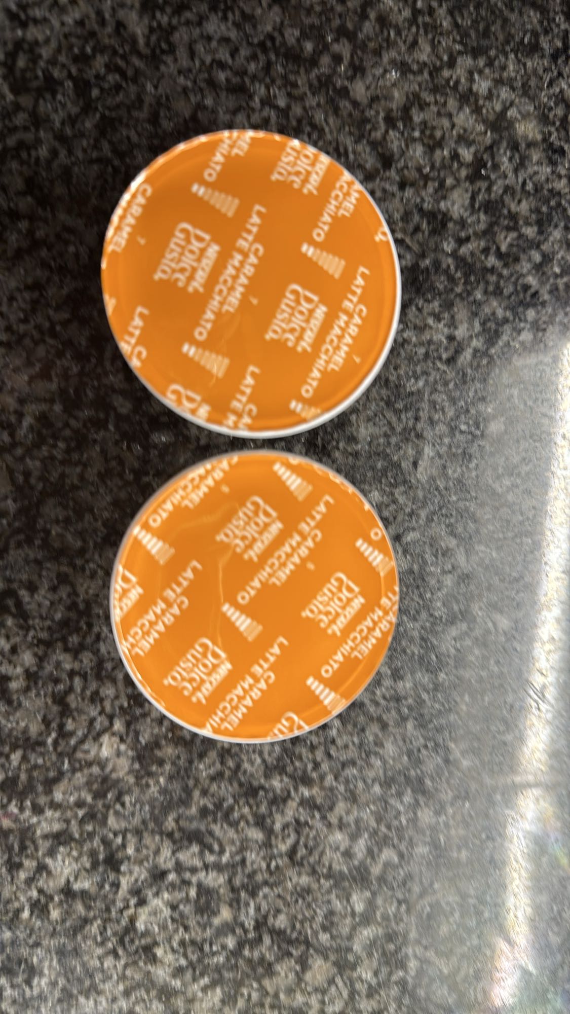 karamel latte macchiato cups