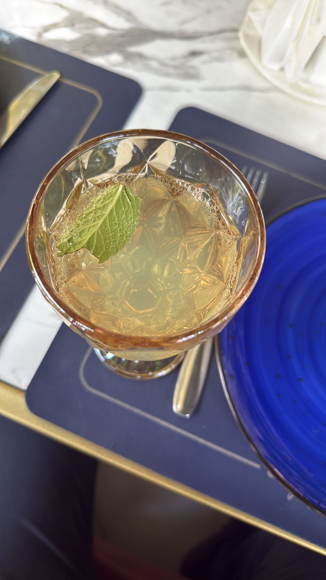 освежающий лимонад