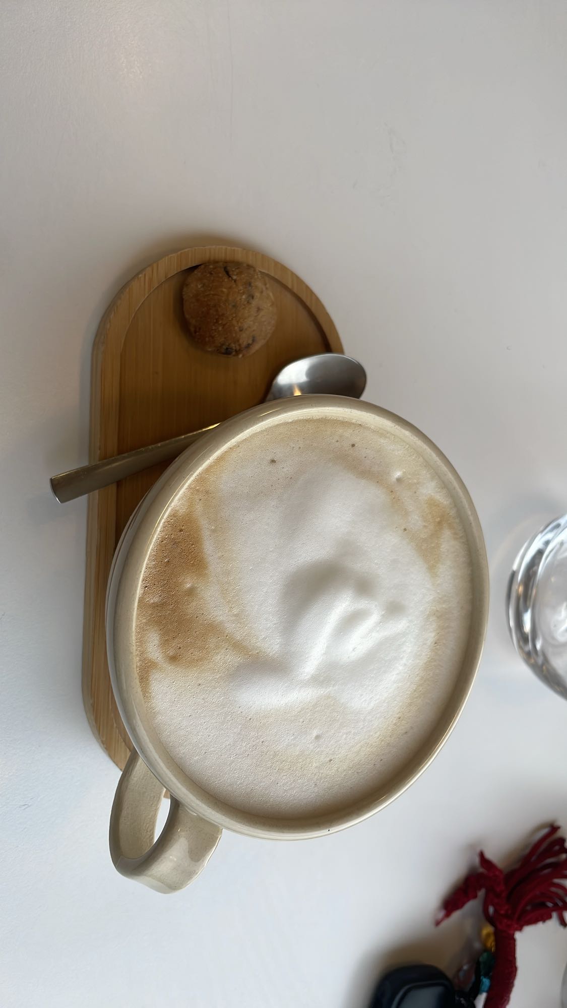 Cappuccino with cookie