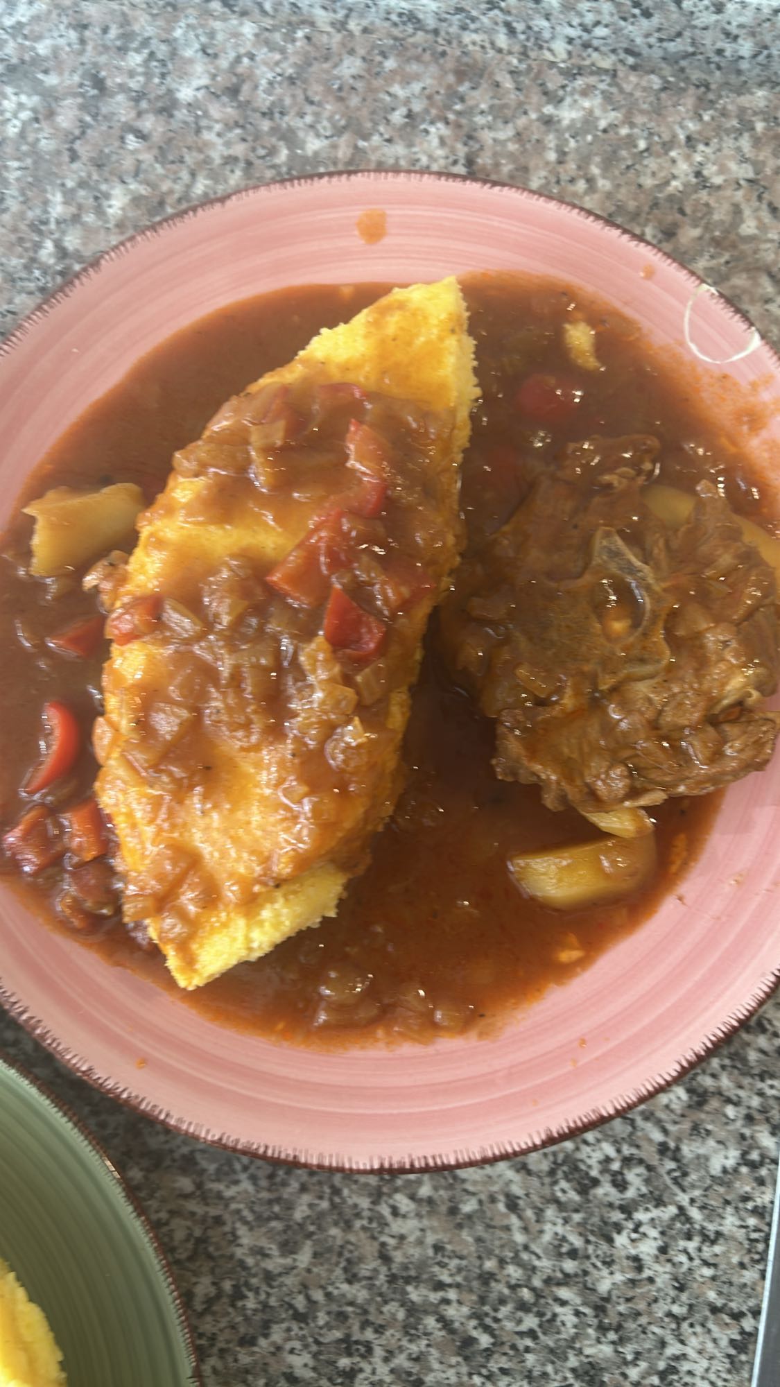 Polenta con estofado