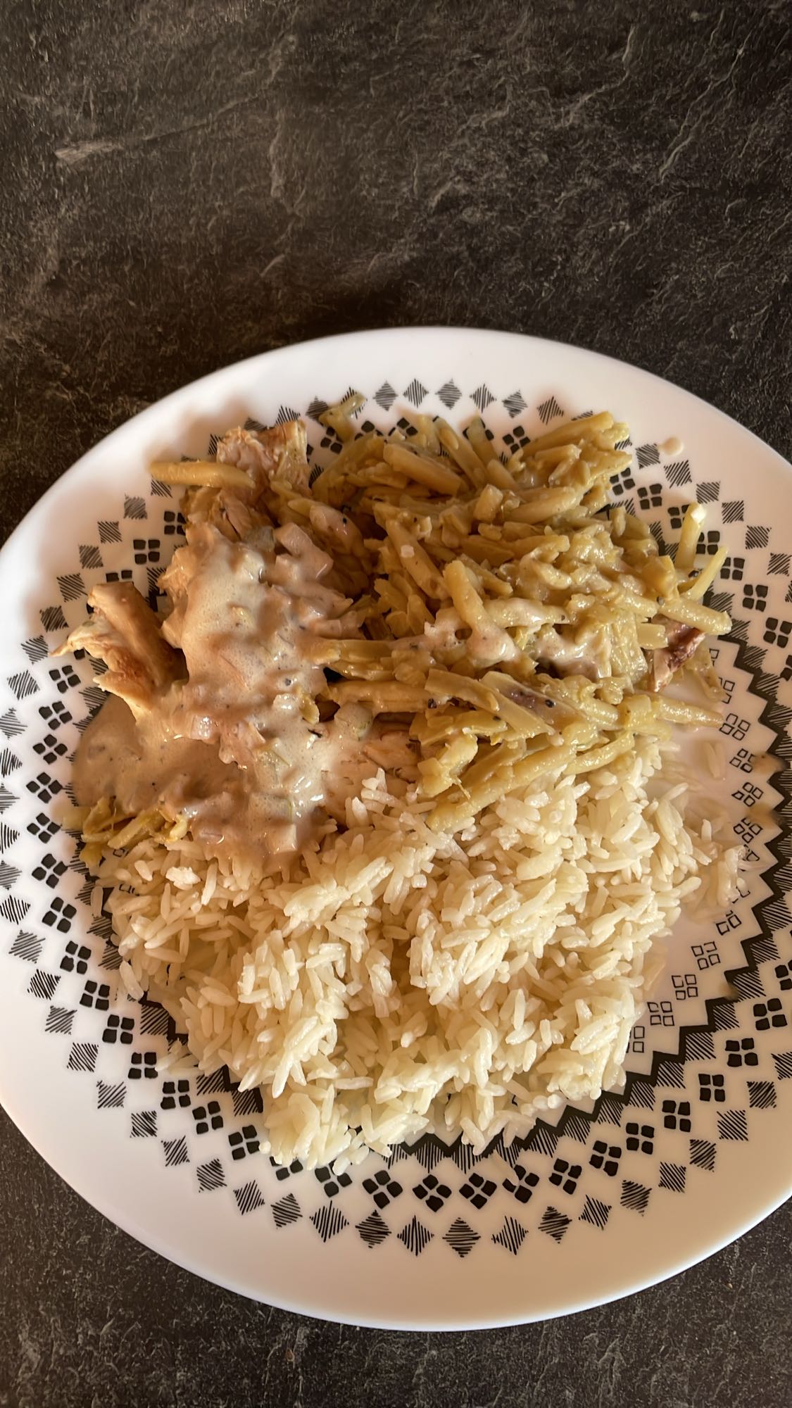 Riz, haricots verts, poulet