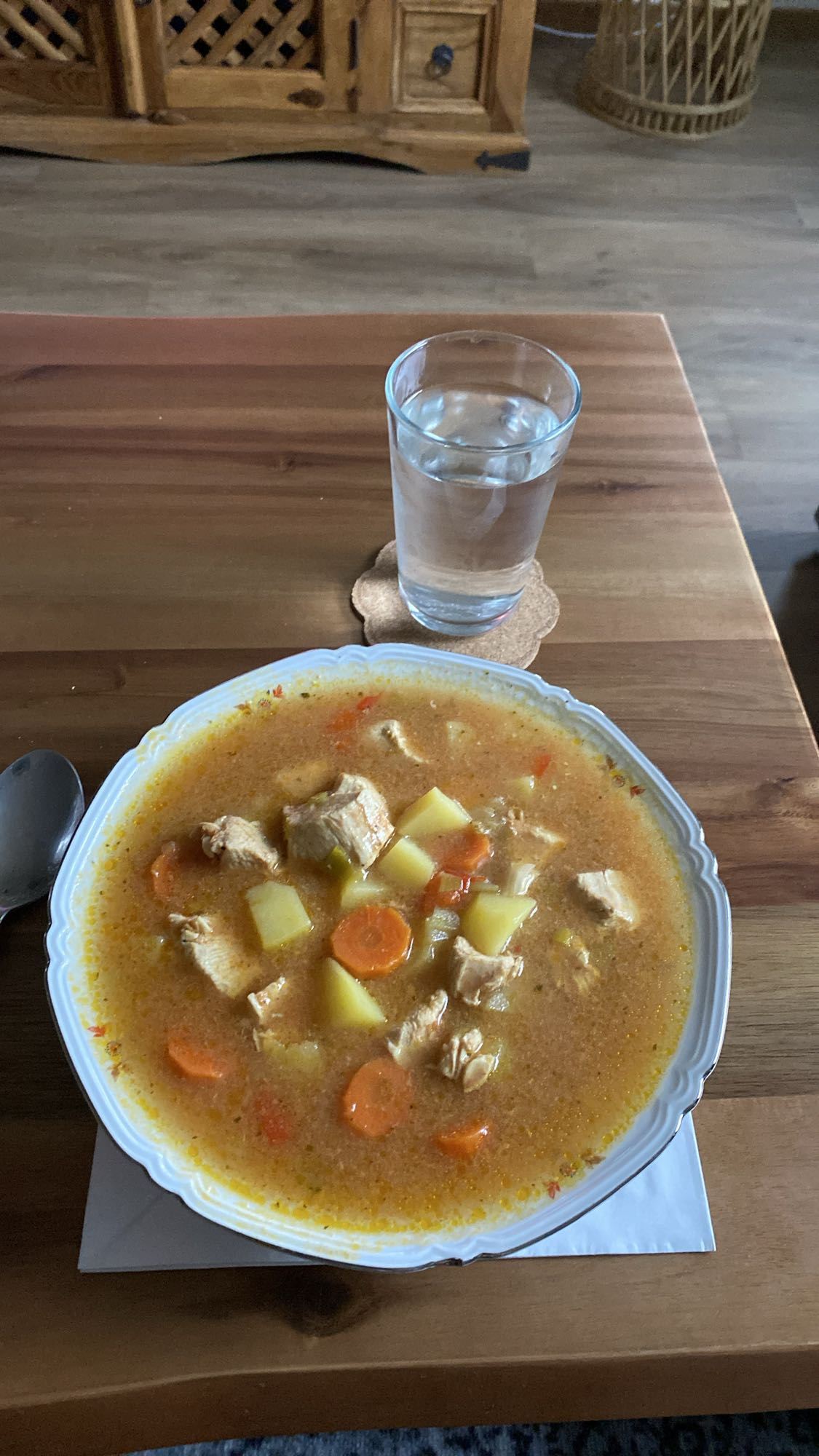 Kycklingsoppa med grönsaker