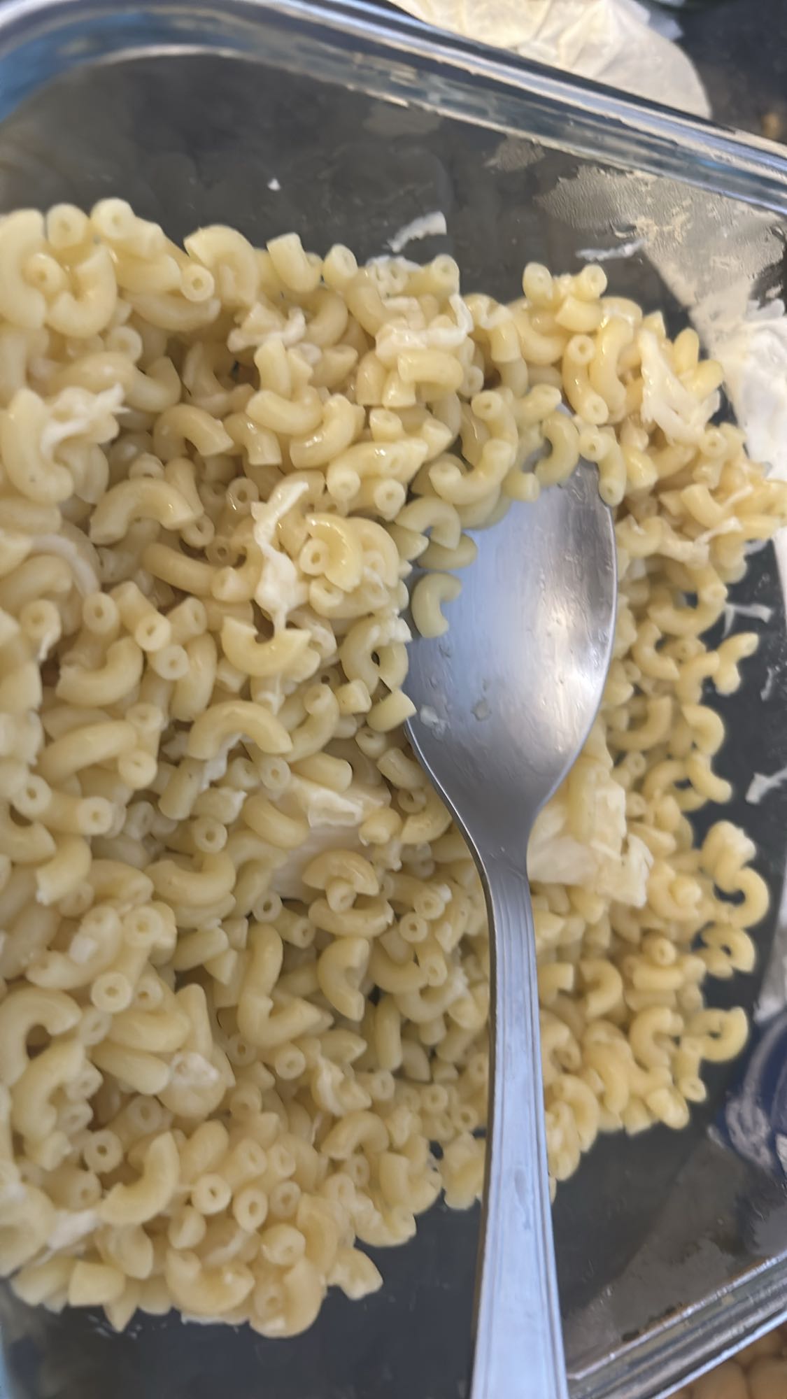 Coquillettes au fromage et beurre