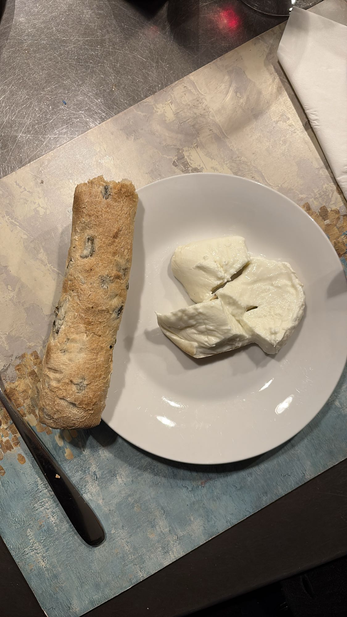 Mozzarella & Olive Bread