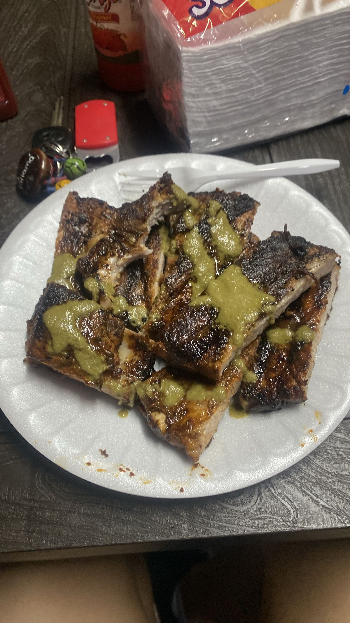 Costillas con salsa verde
