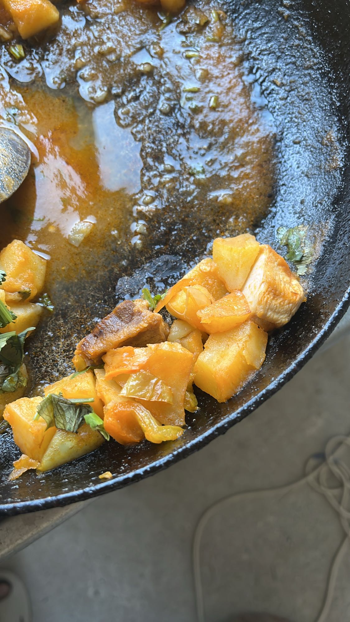 Tavada Patatesli Tavuk