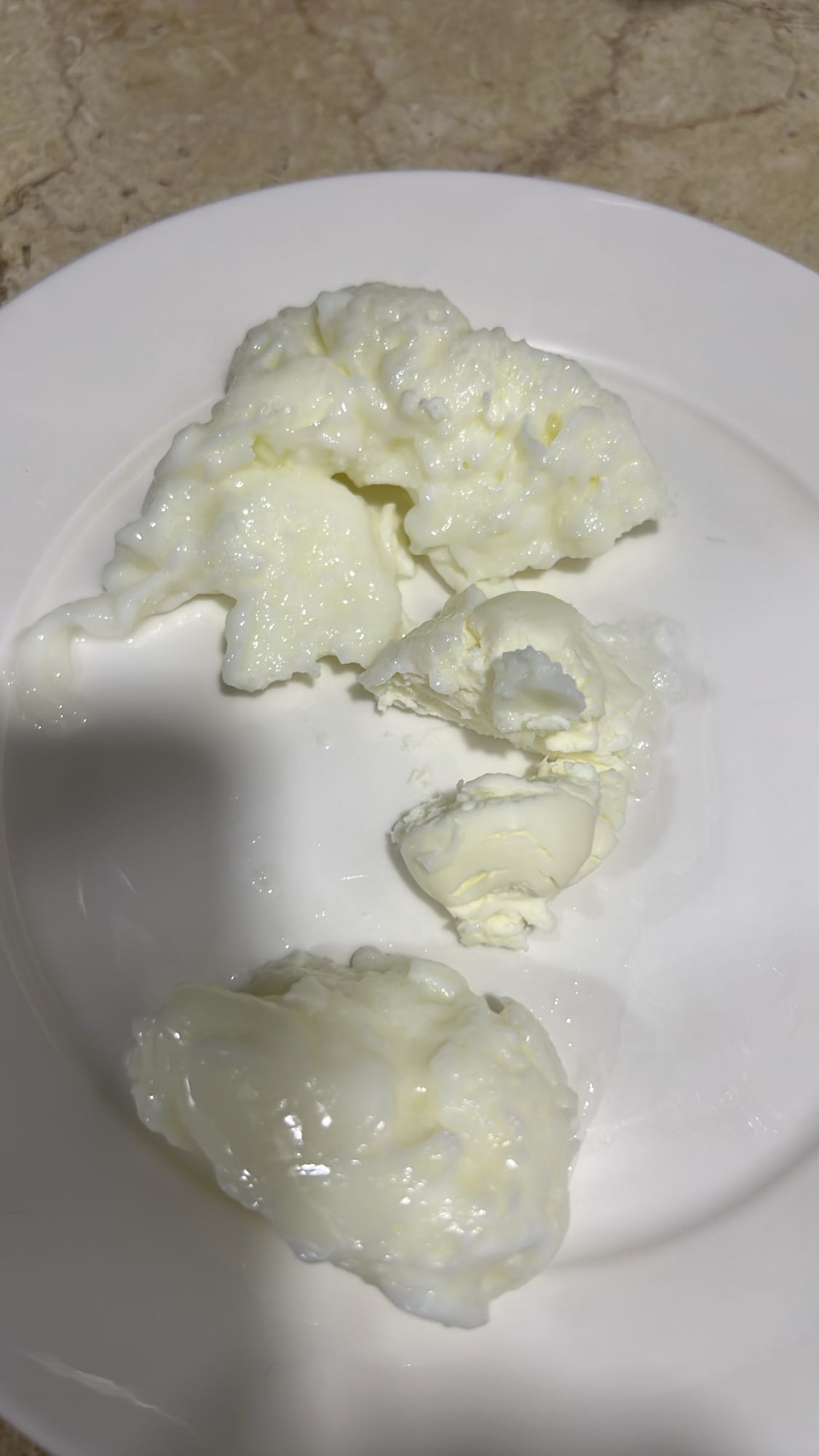 3 Egg Whites + 1 Whole Egg (No Za’atar)