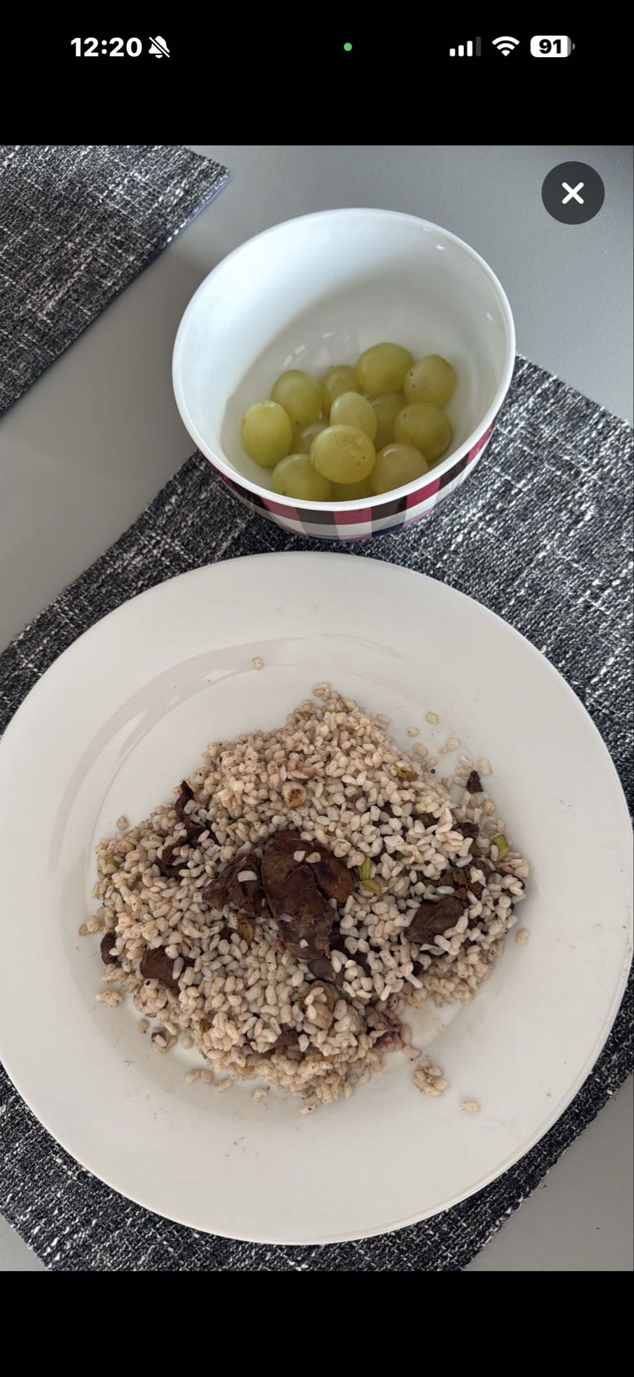 Orz cu ficat și struguri