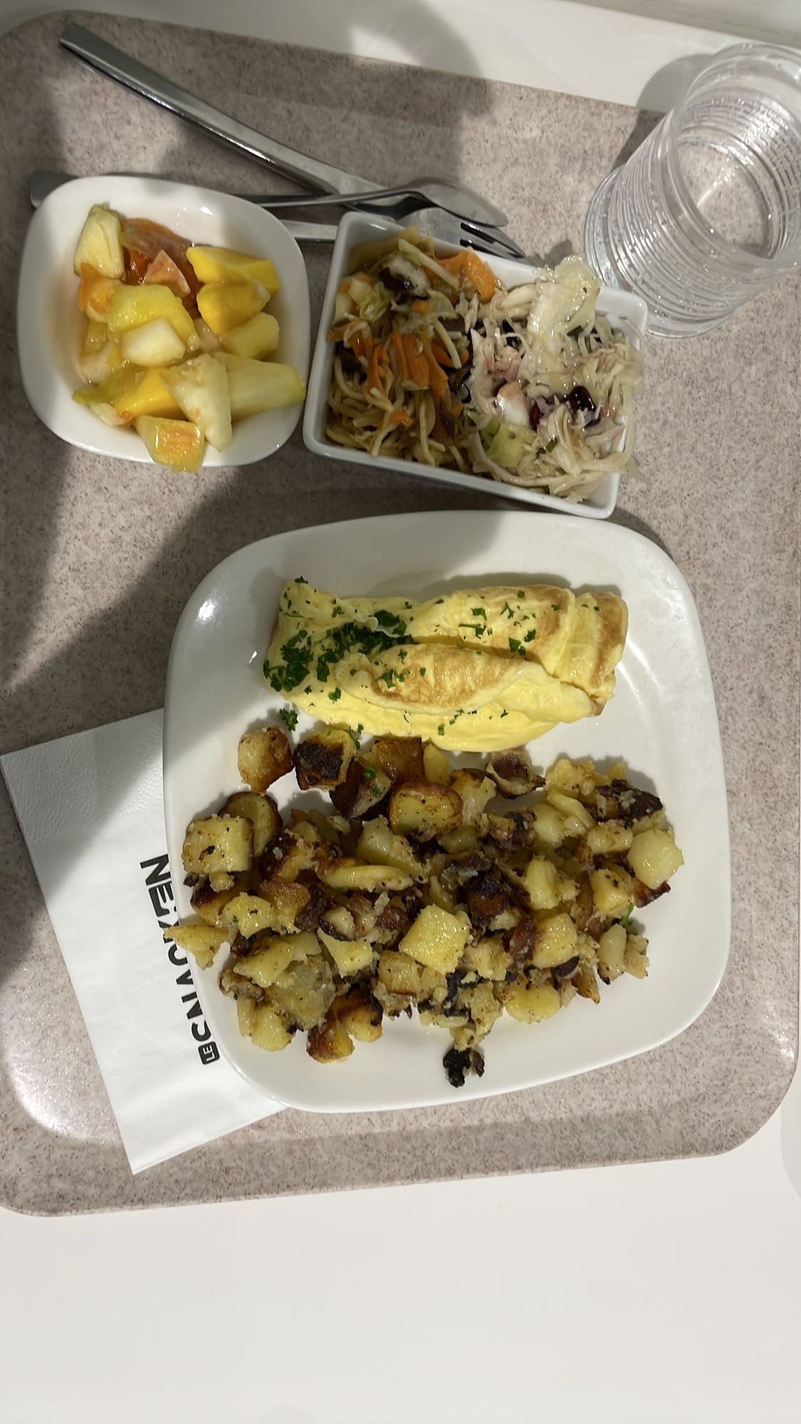 Omelette et légumes