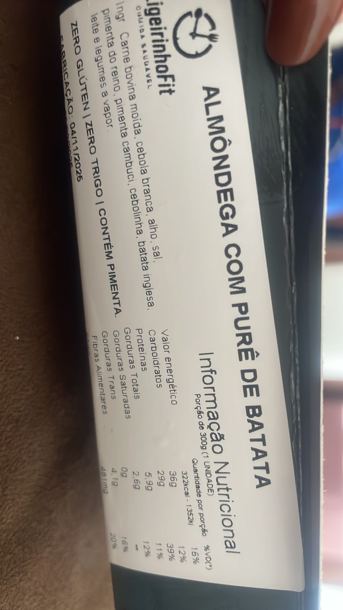 Almôndega com purê