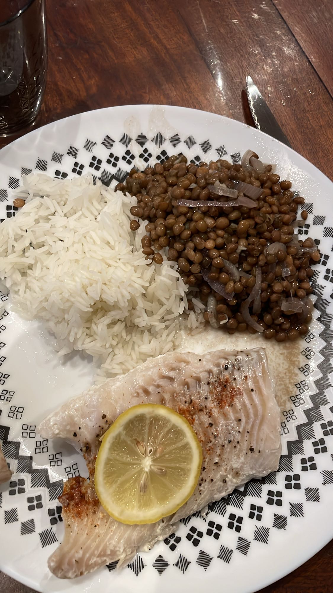 Poisson, riz et lentilles