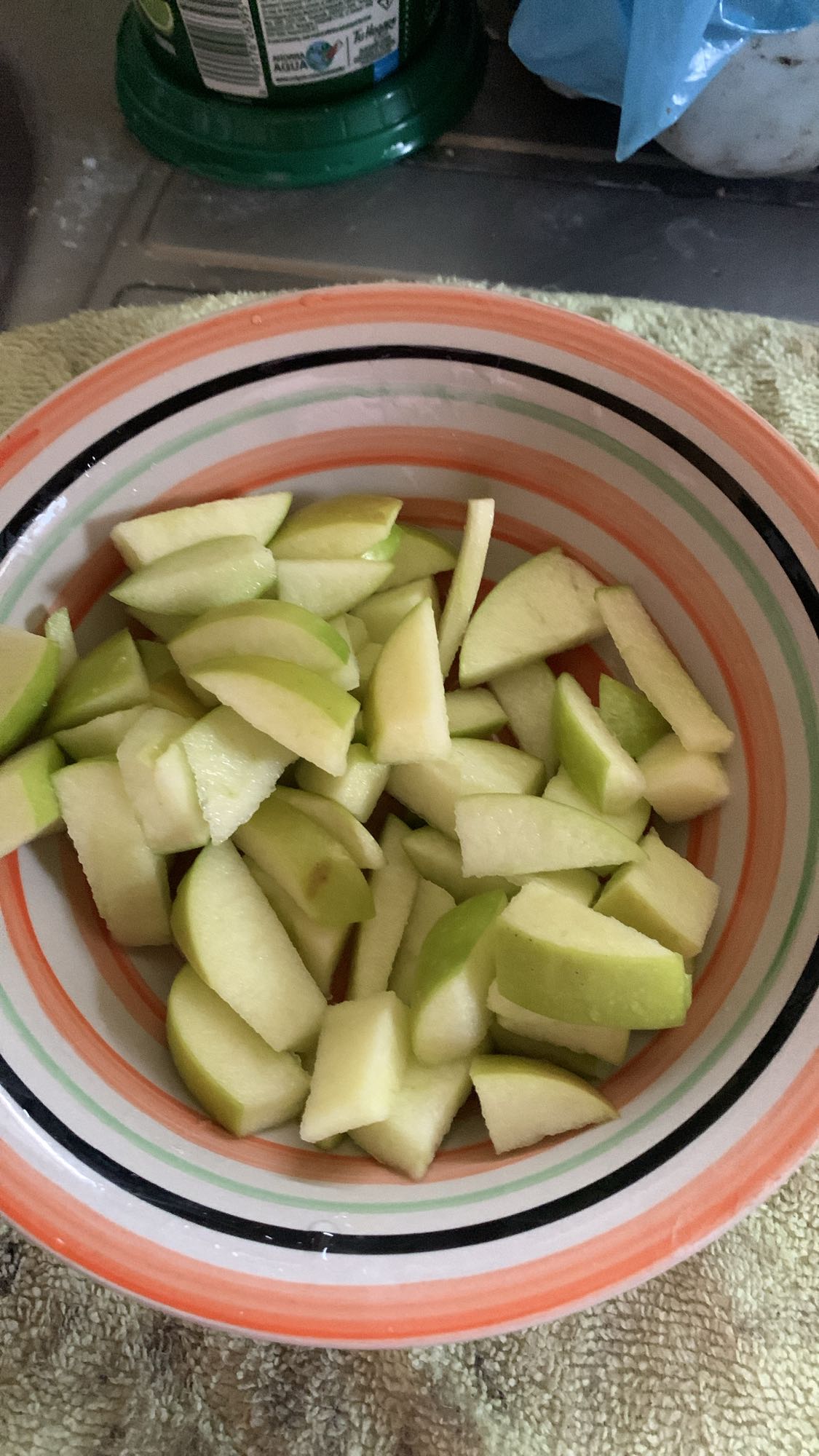 Manzana verde picada