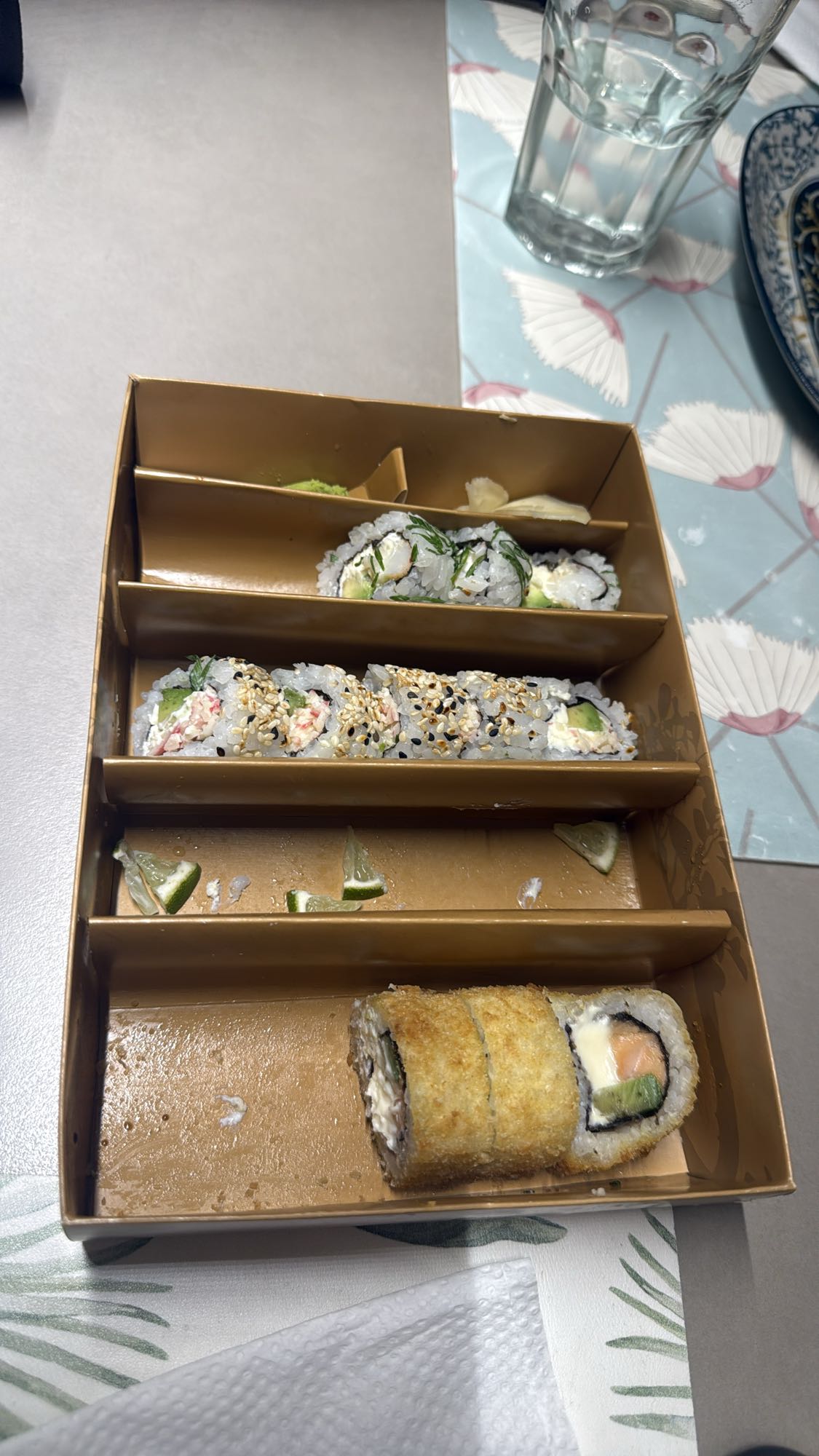 Sushi variado