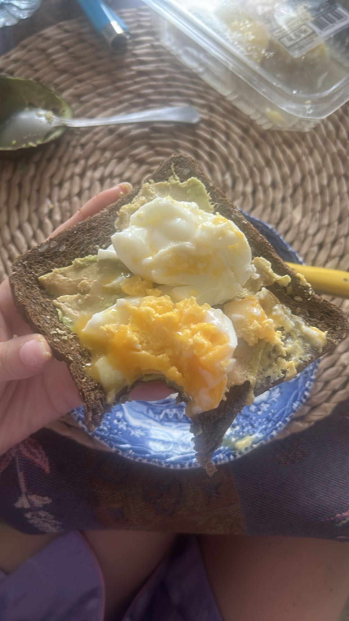 Avocado Egg Toast