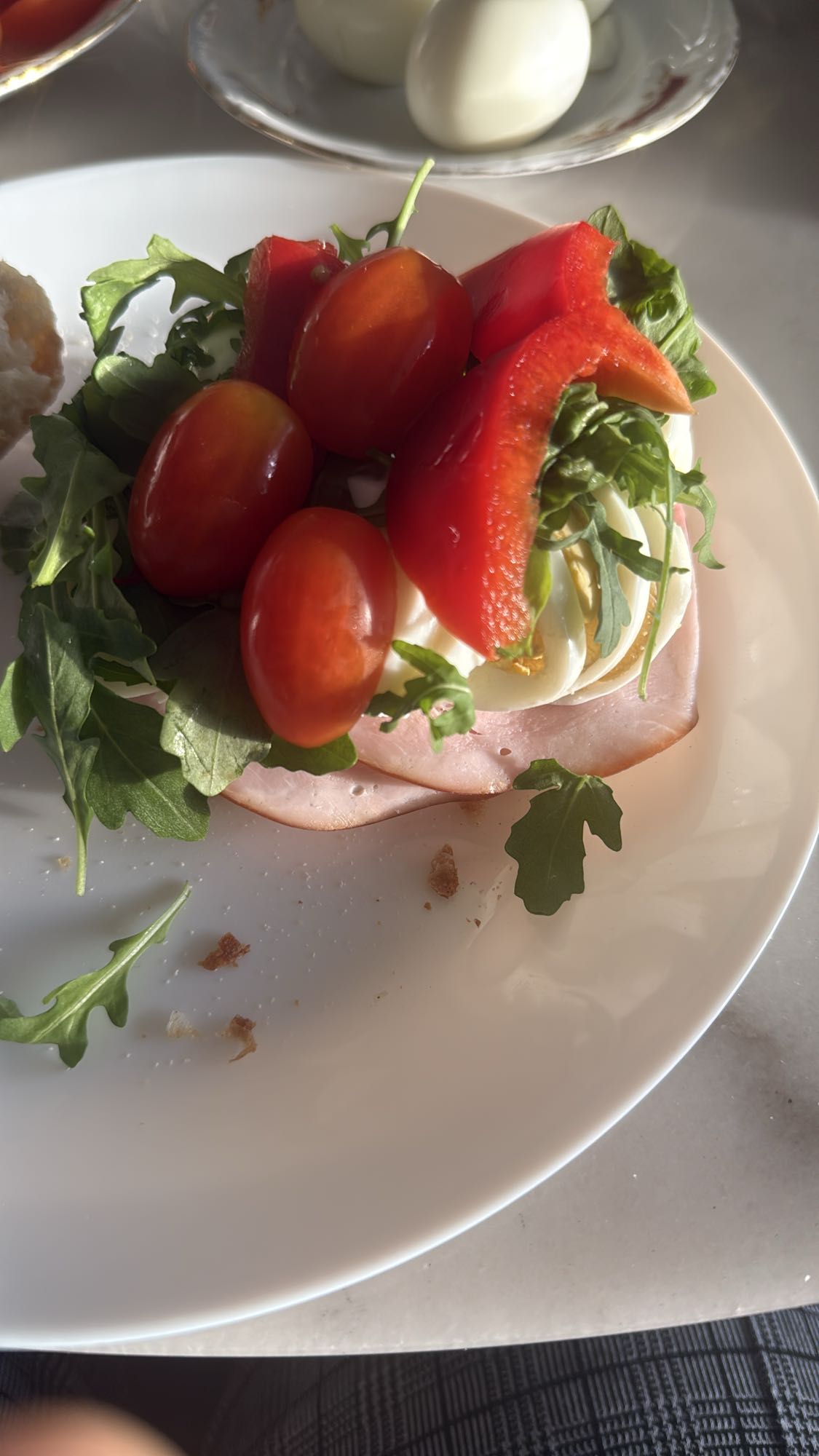 Ägg- och skinkmacka