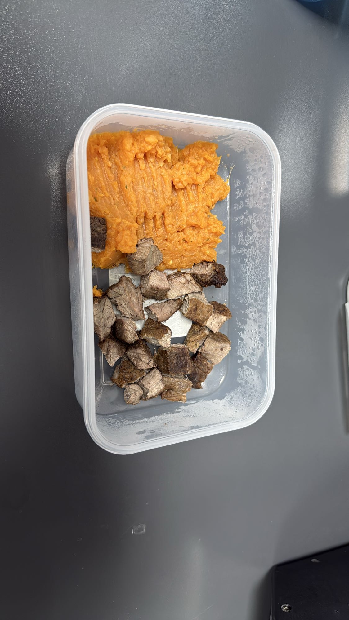 Piure de cartofi dulci cu vită