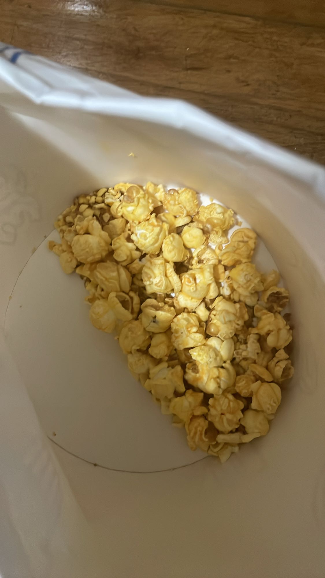 карамельный попкорн