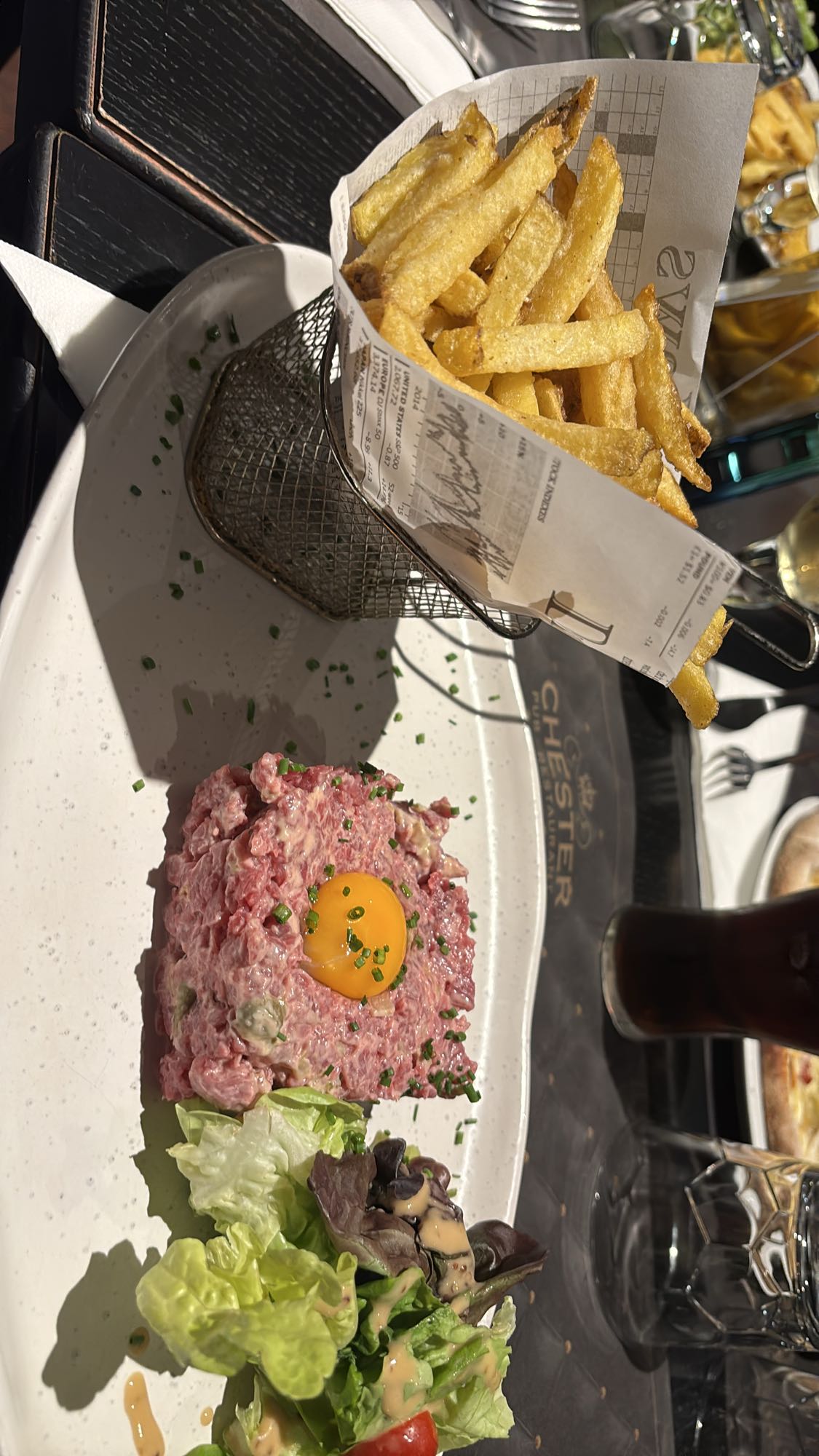 Tartare avec frites