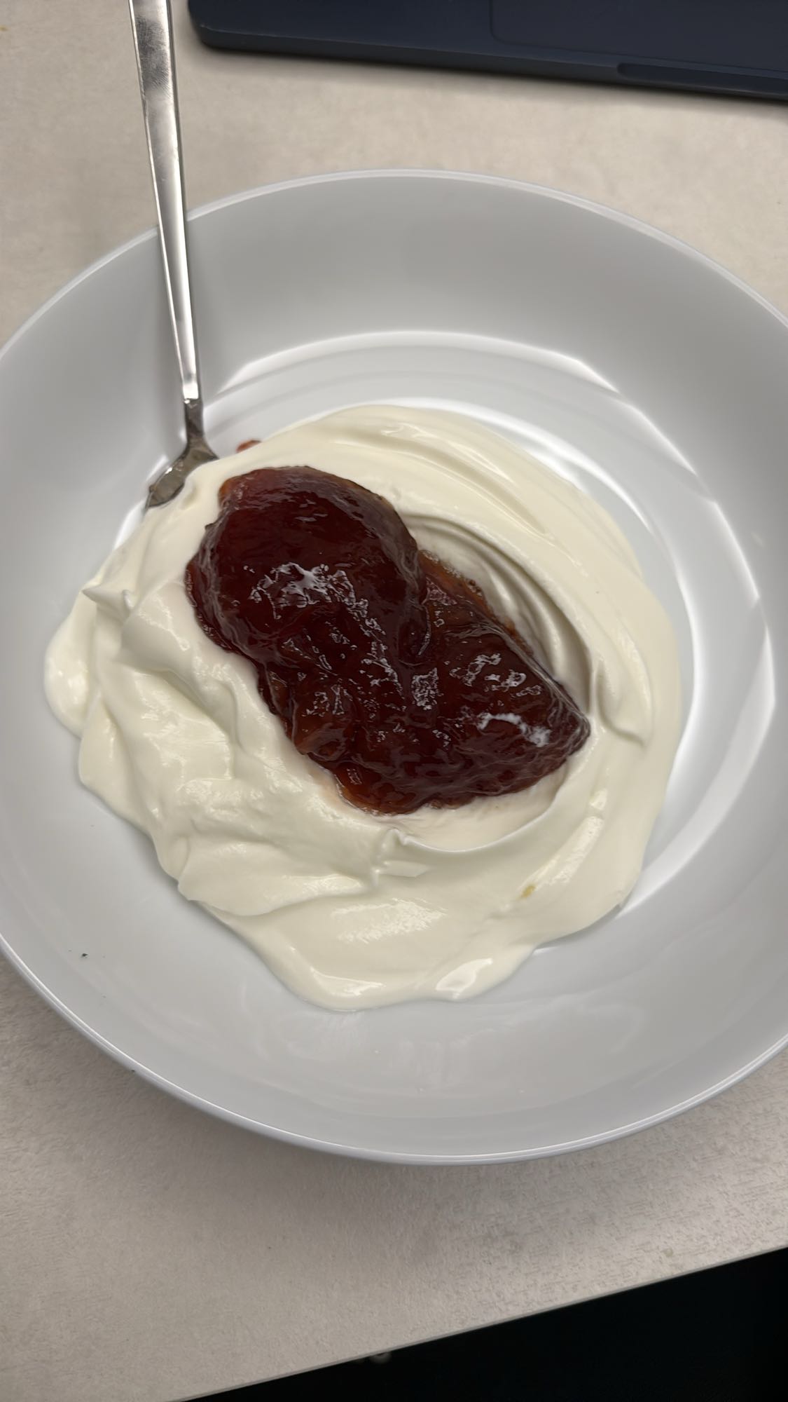 Yaourt grec et confiture