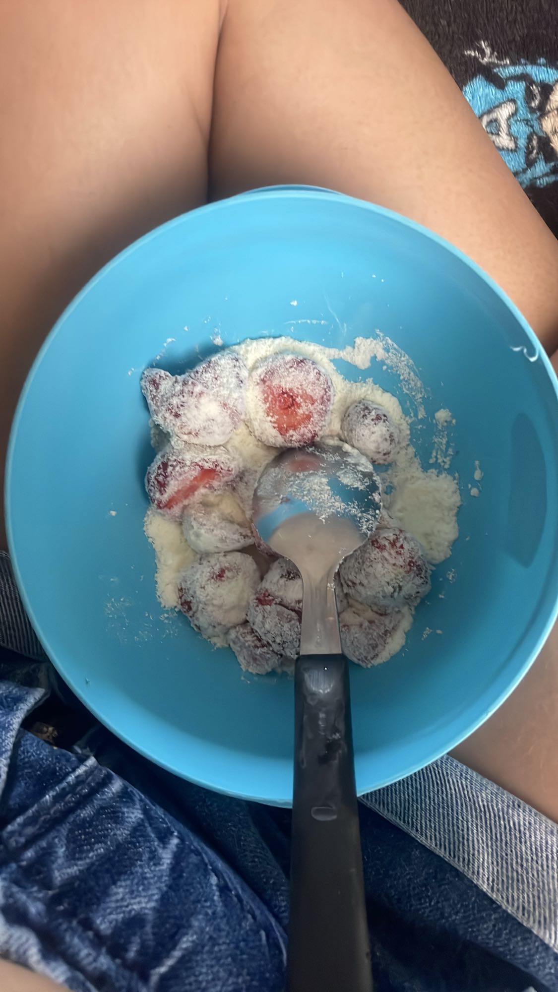 Morangos com leite em pó