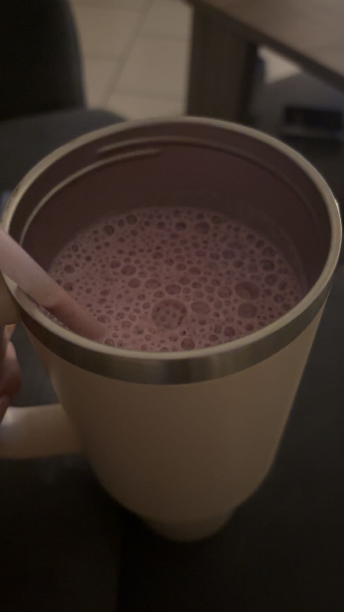 Smoothie aux fruits rouges