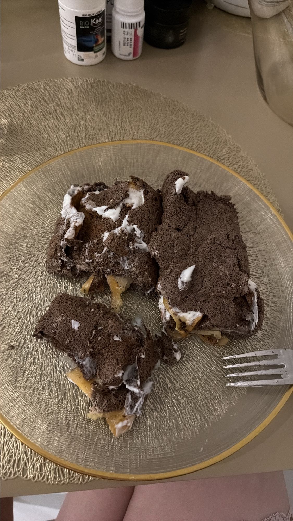 яичные белки с йогуртом и яблоком