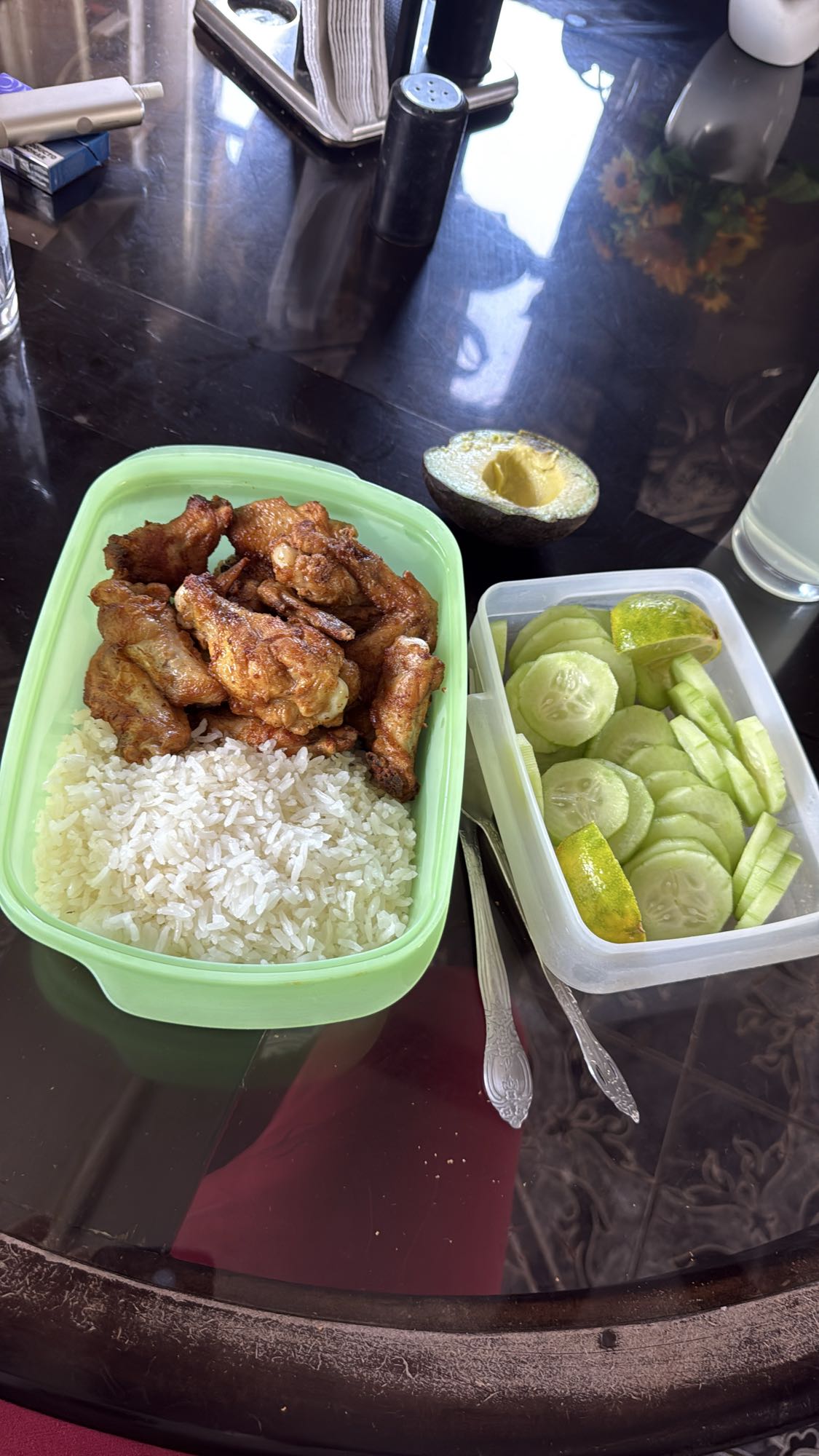 Chicken rice with salad