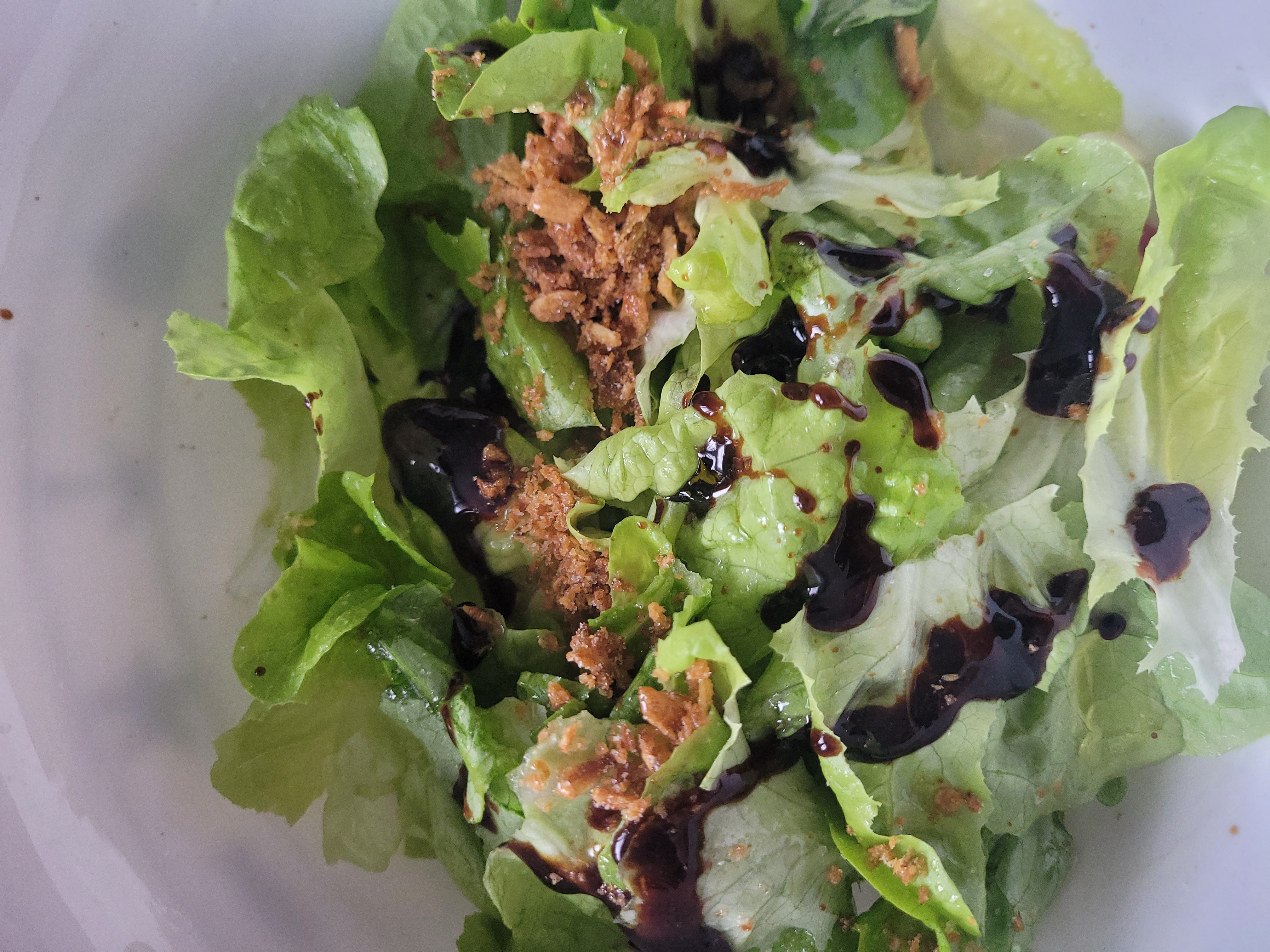 Salade verte croquante