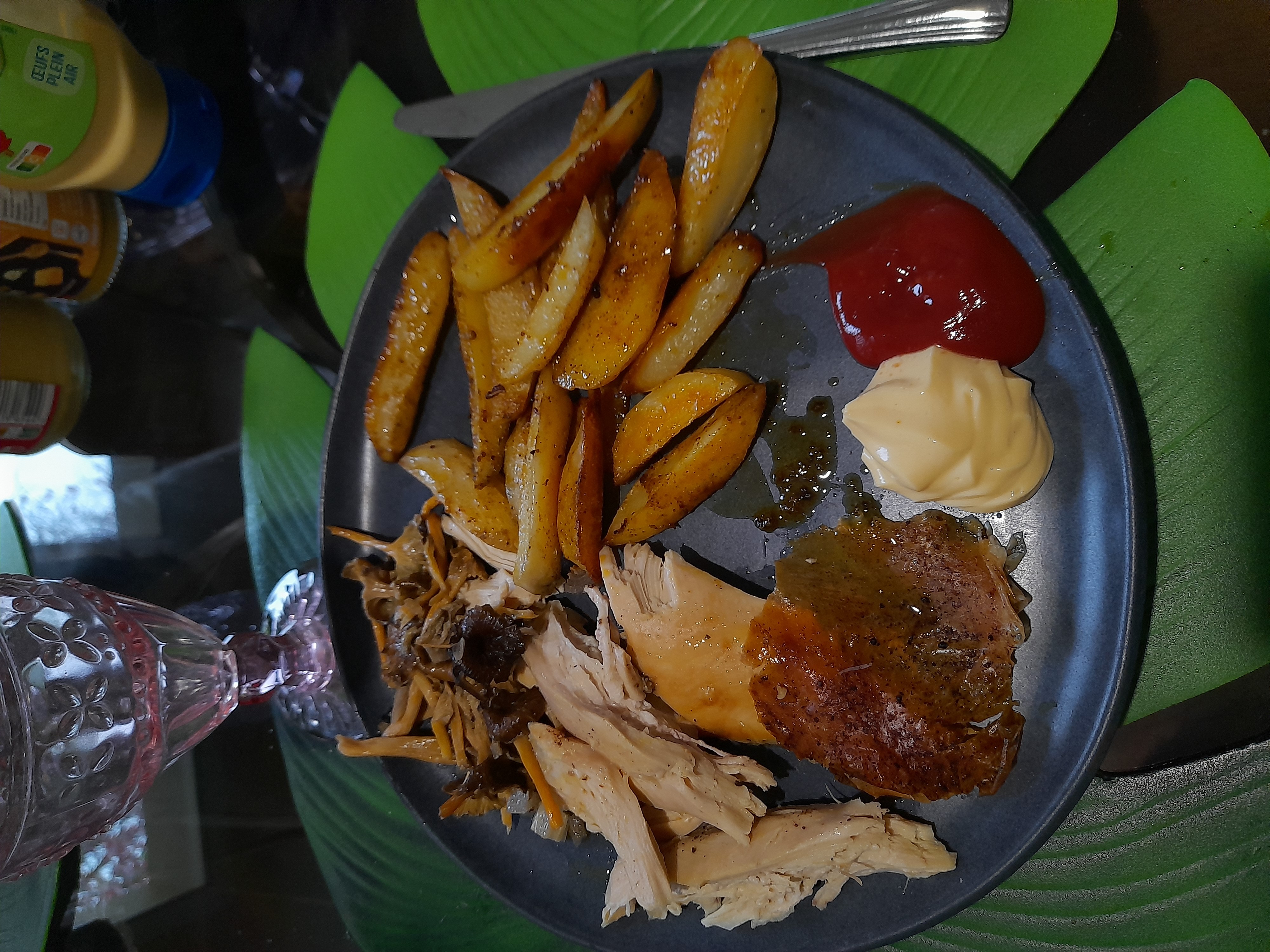 Poulet rôti et pommes de terre