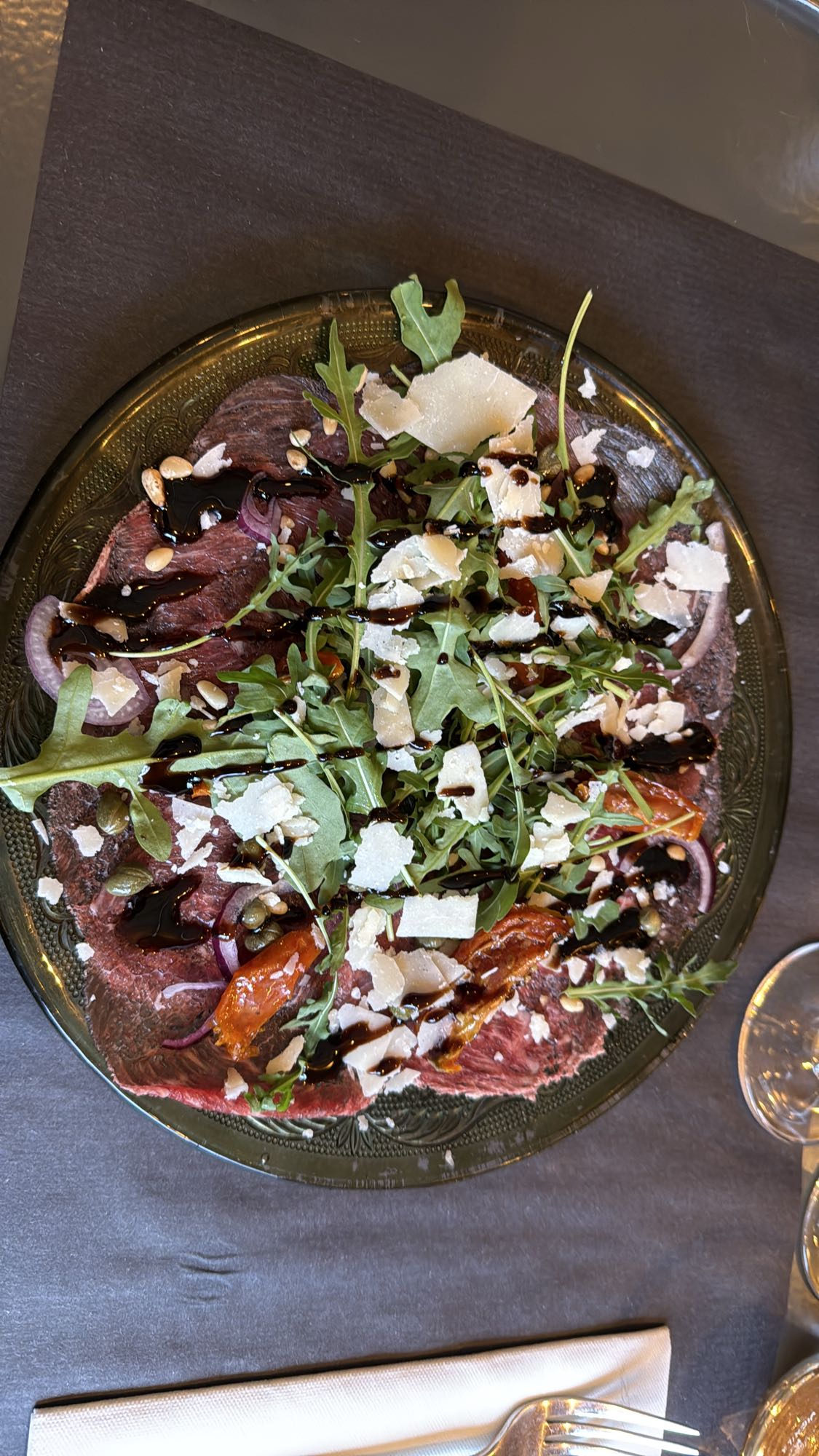 Rundvlees carpaccio salade