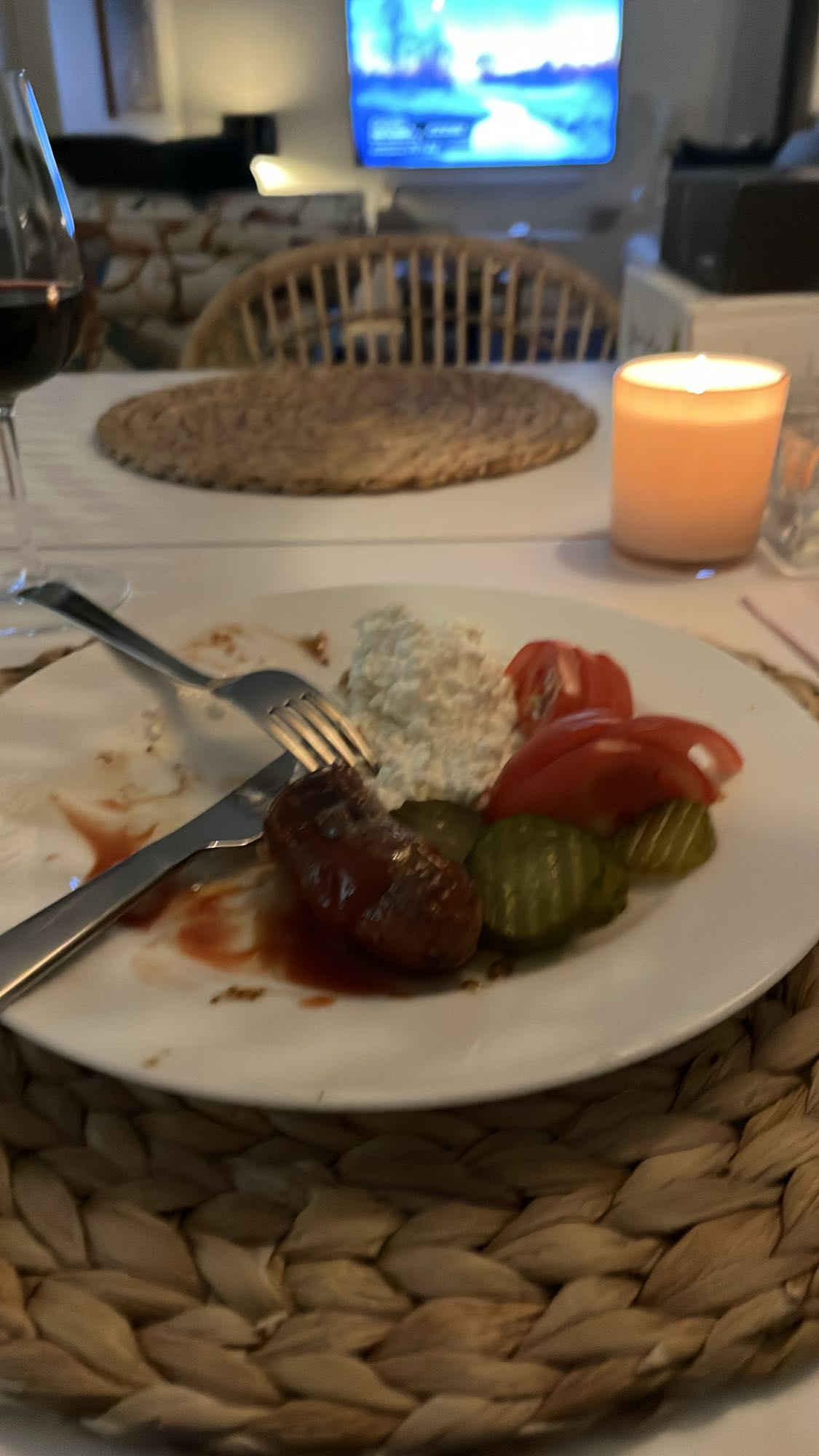 Korv med keso och grönsaker