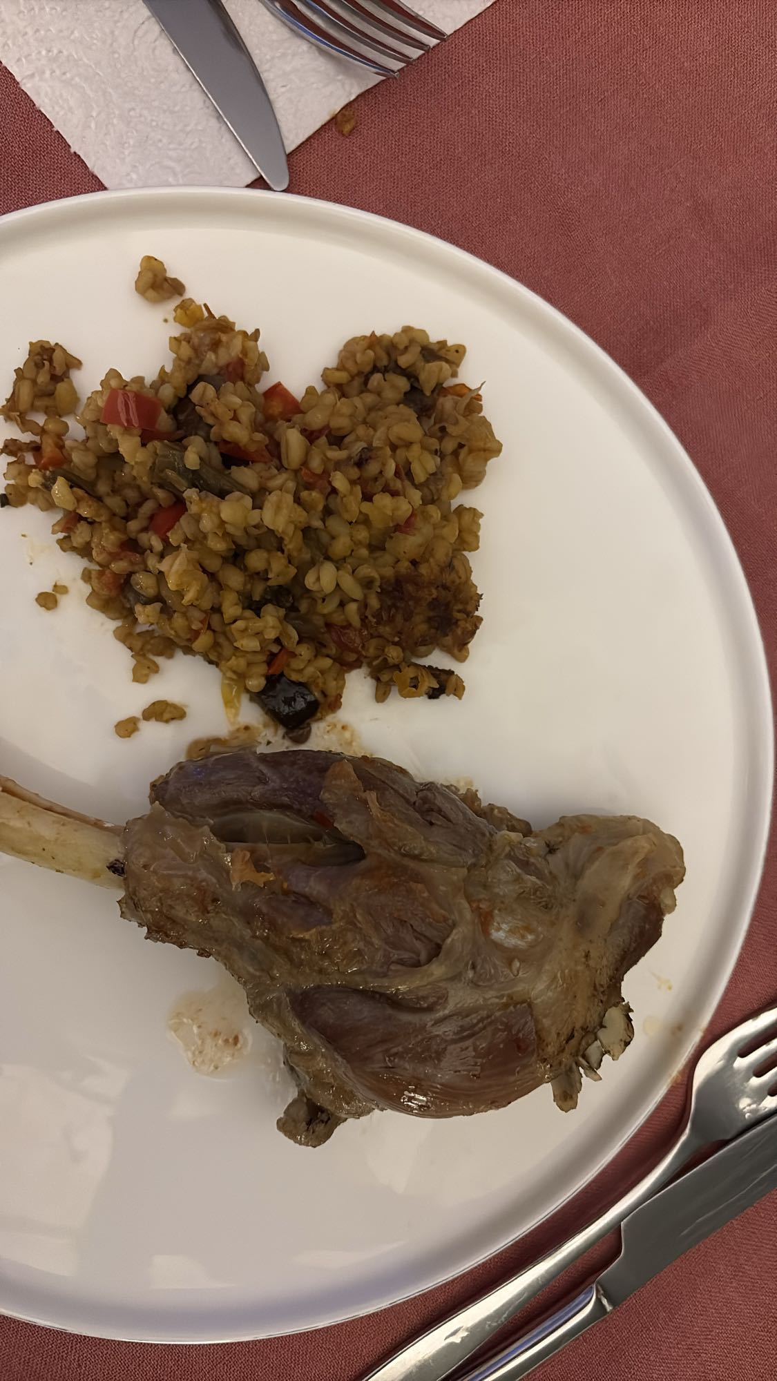 Lamb with bulgur pilaf