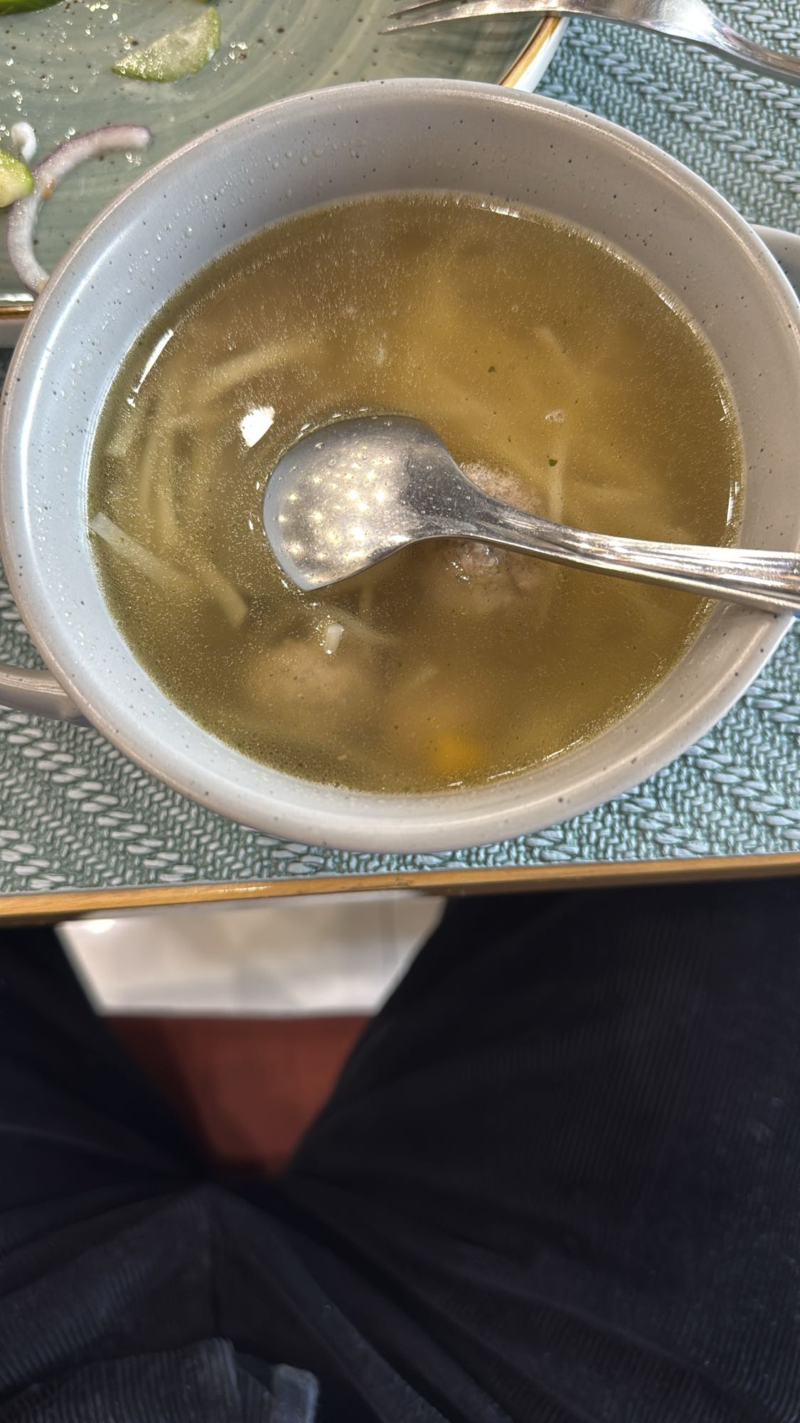 Куриный суп с лапшой