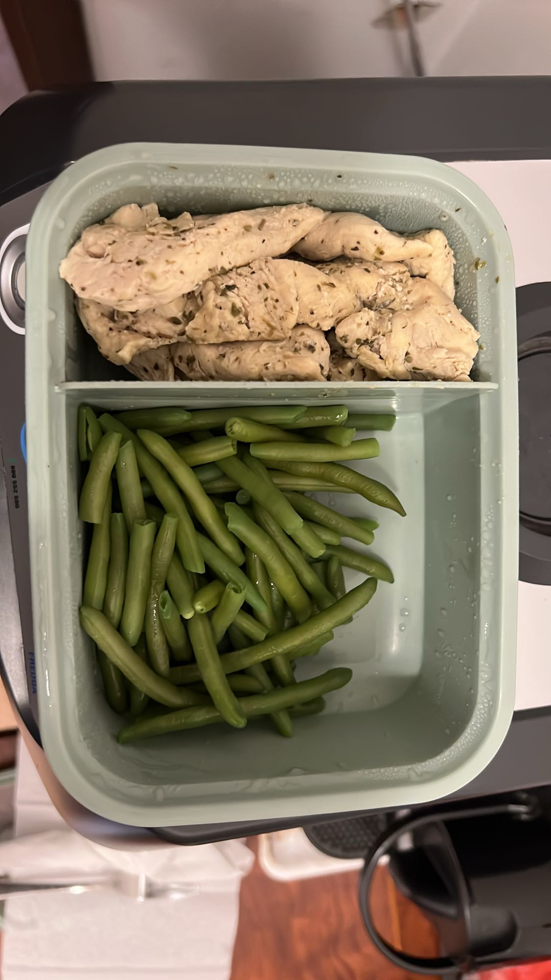 Tavuk ve yeşil fasulye