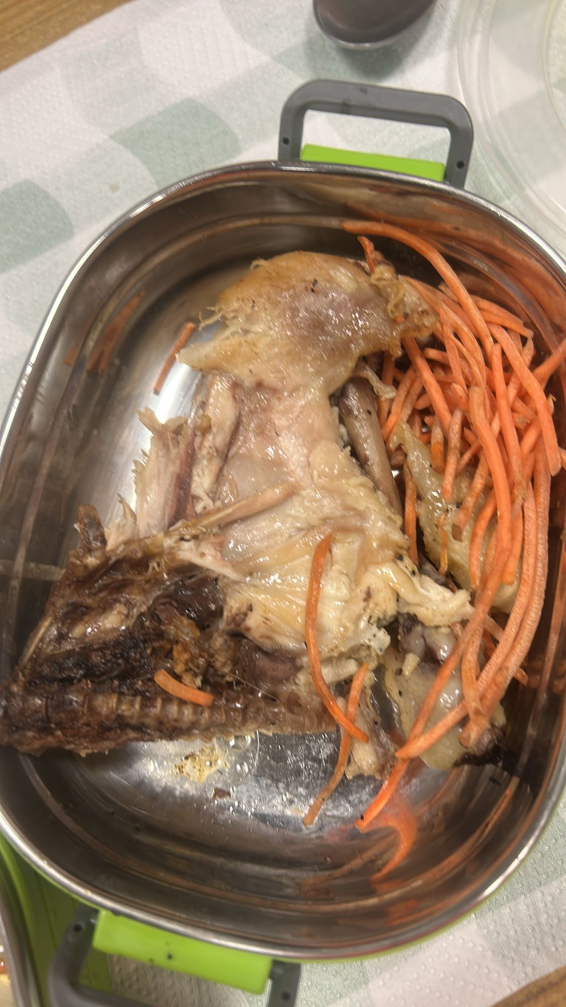 Tavuk ve havuç tabağı