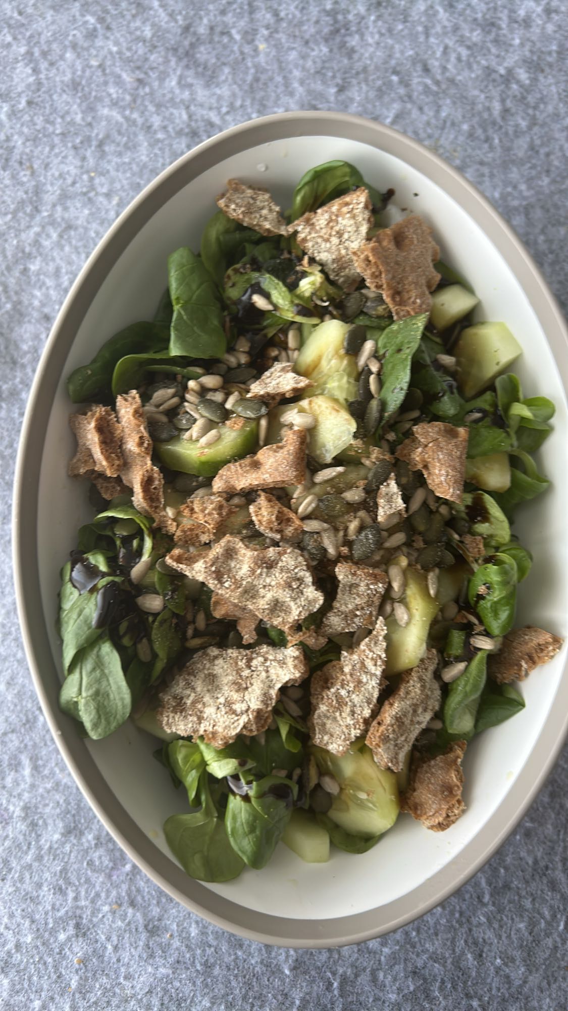 ensalada crujiente verde