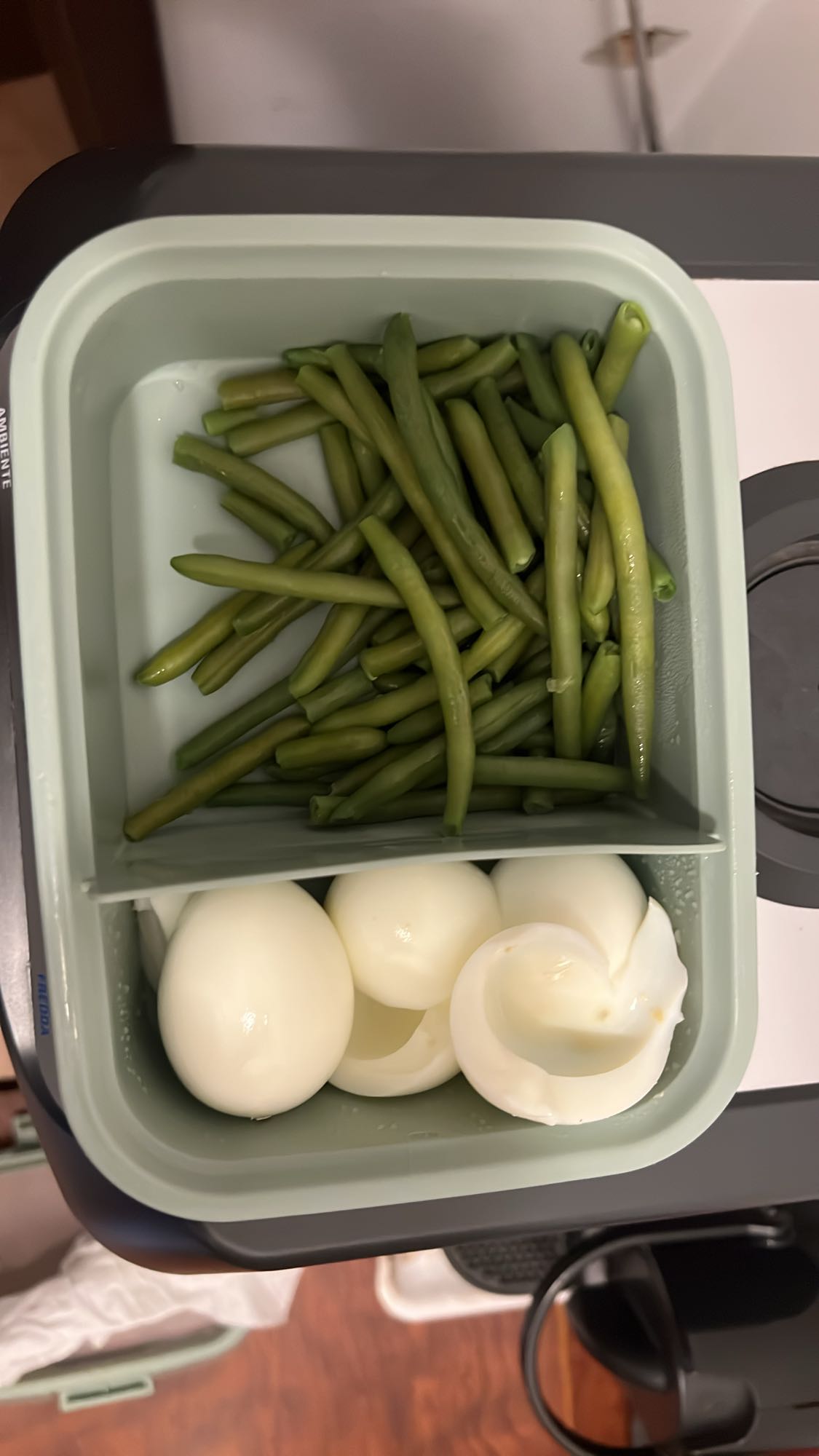 Yumurta ve Fasulye Kutusu