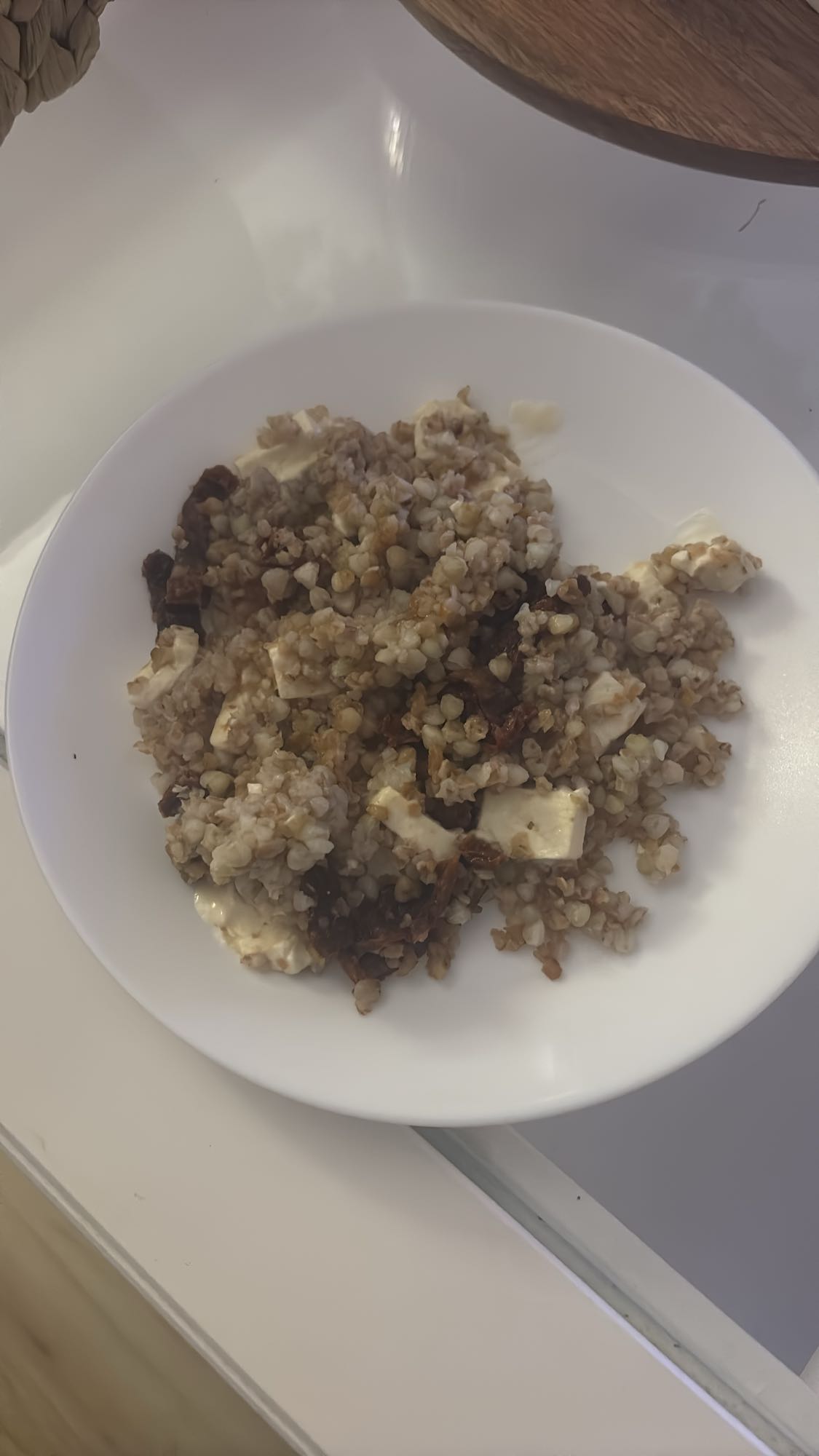 Kasza z tofu i pomidorami