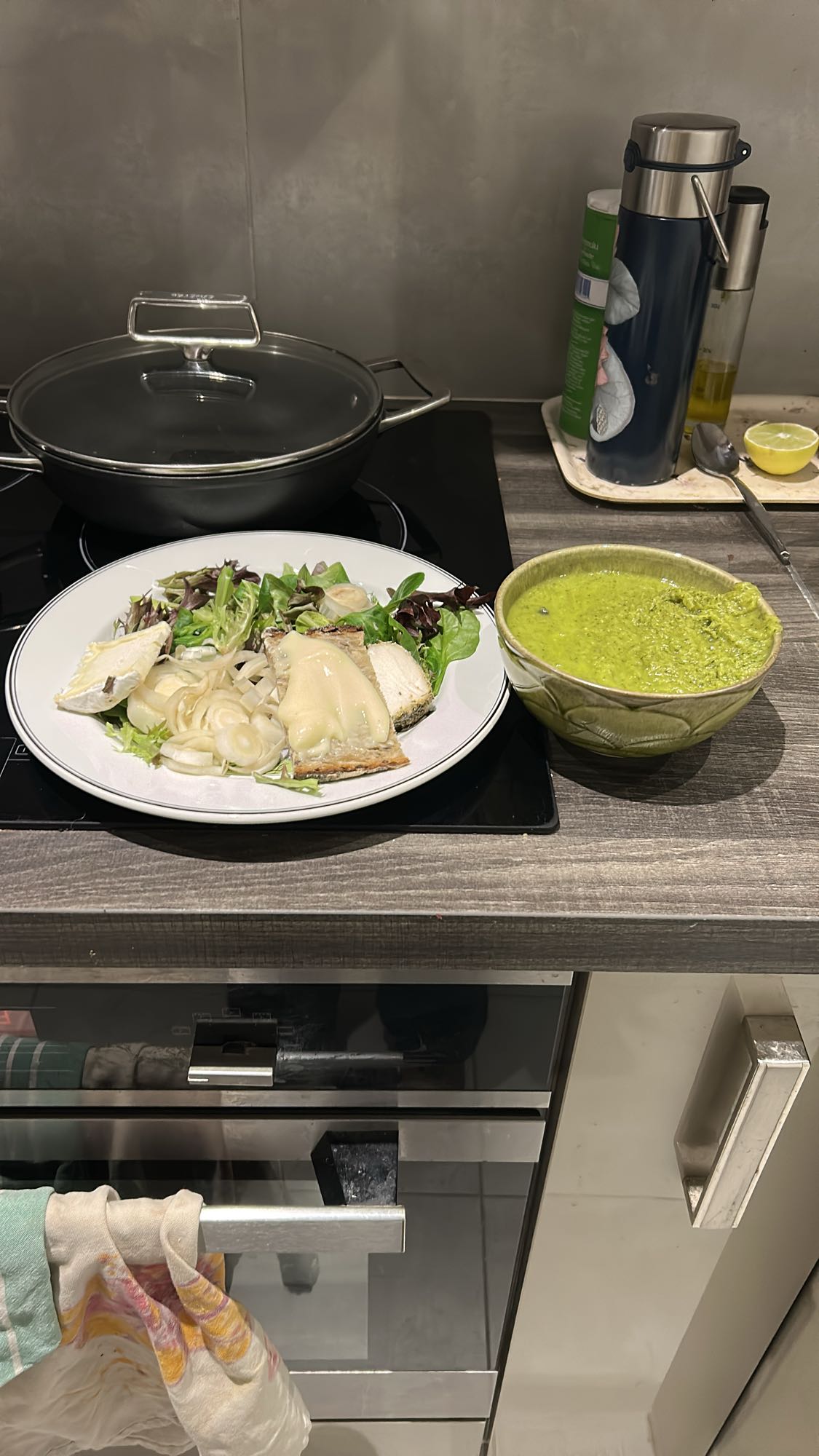Poulet salade et soupe verte (sans poulet, avec fromage et Cancoillotte)
