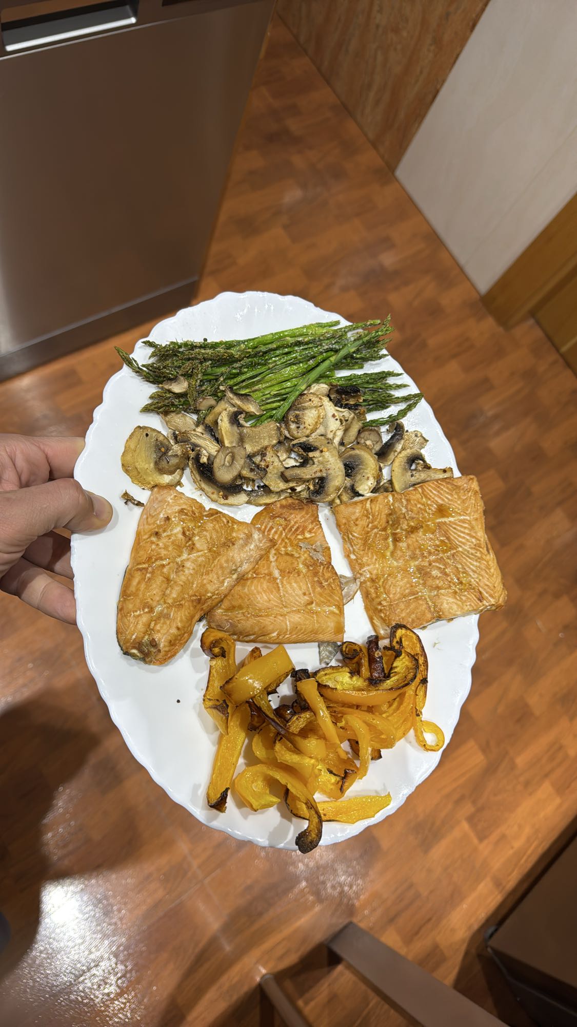 Salmón con verduras