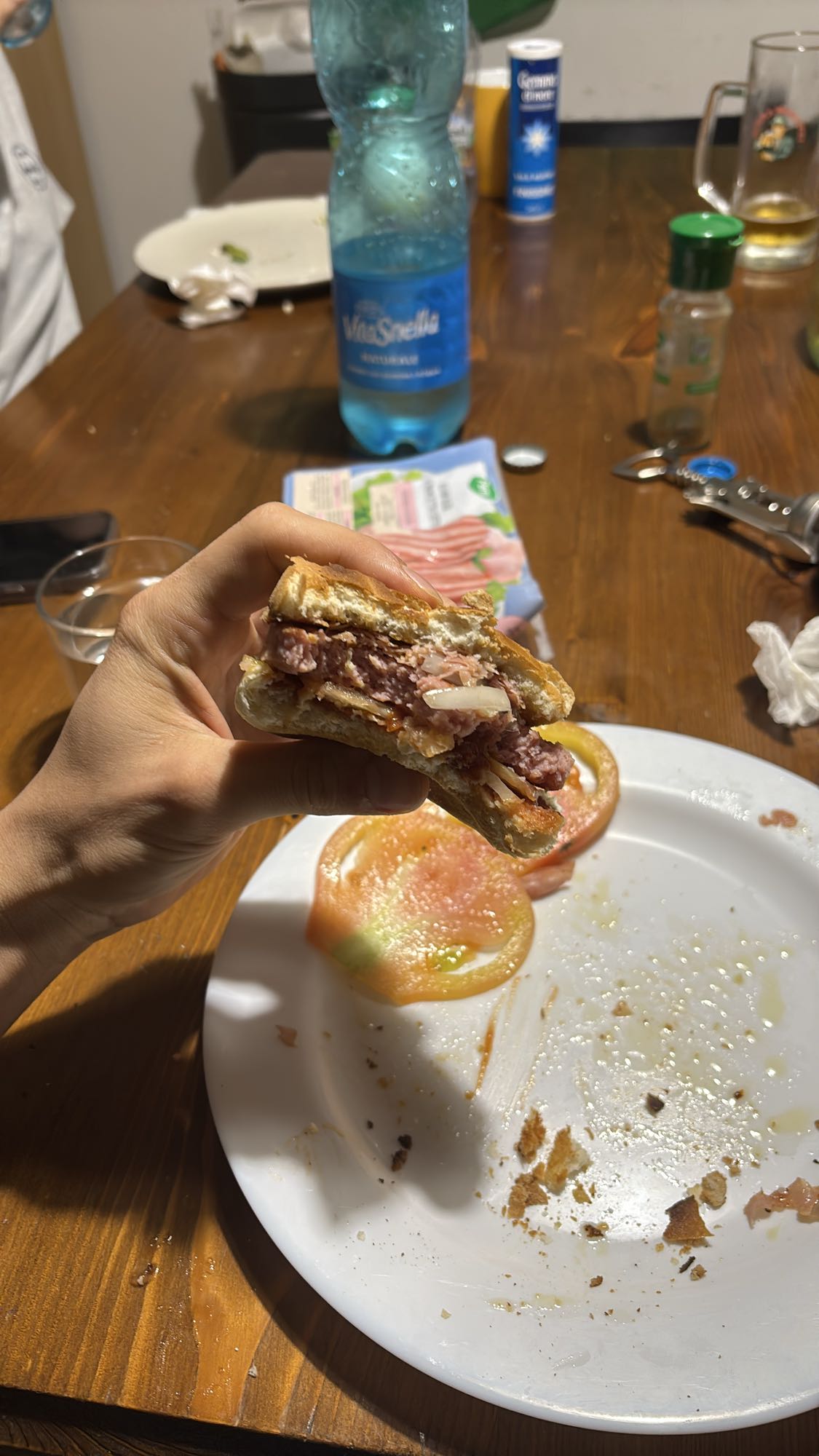 Sándwich de carne y tocino