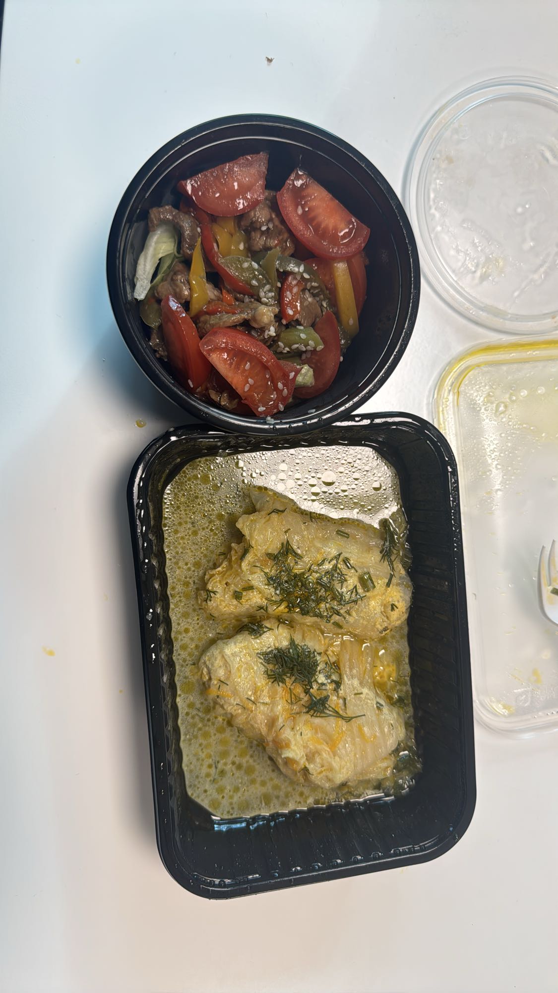 голубцы с овощным салатом