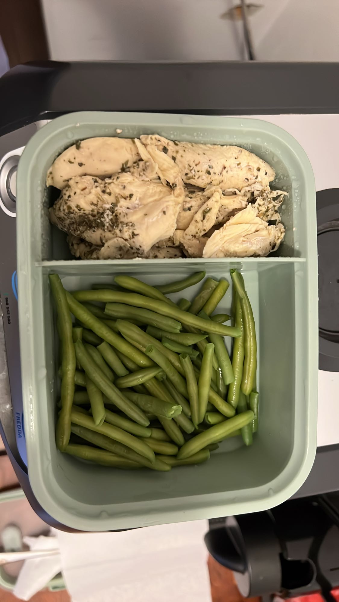 Tavuk ve yeşil fasulye