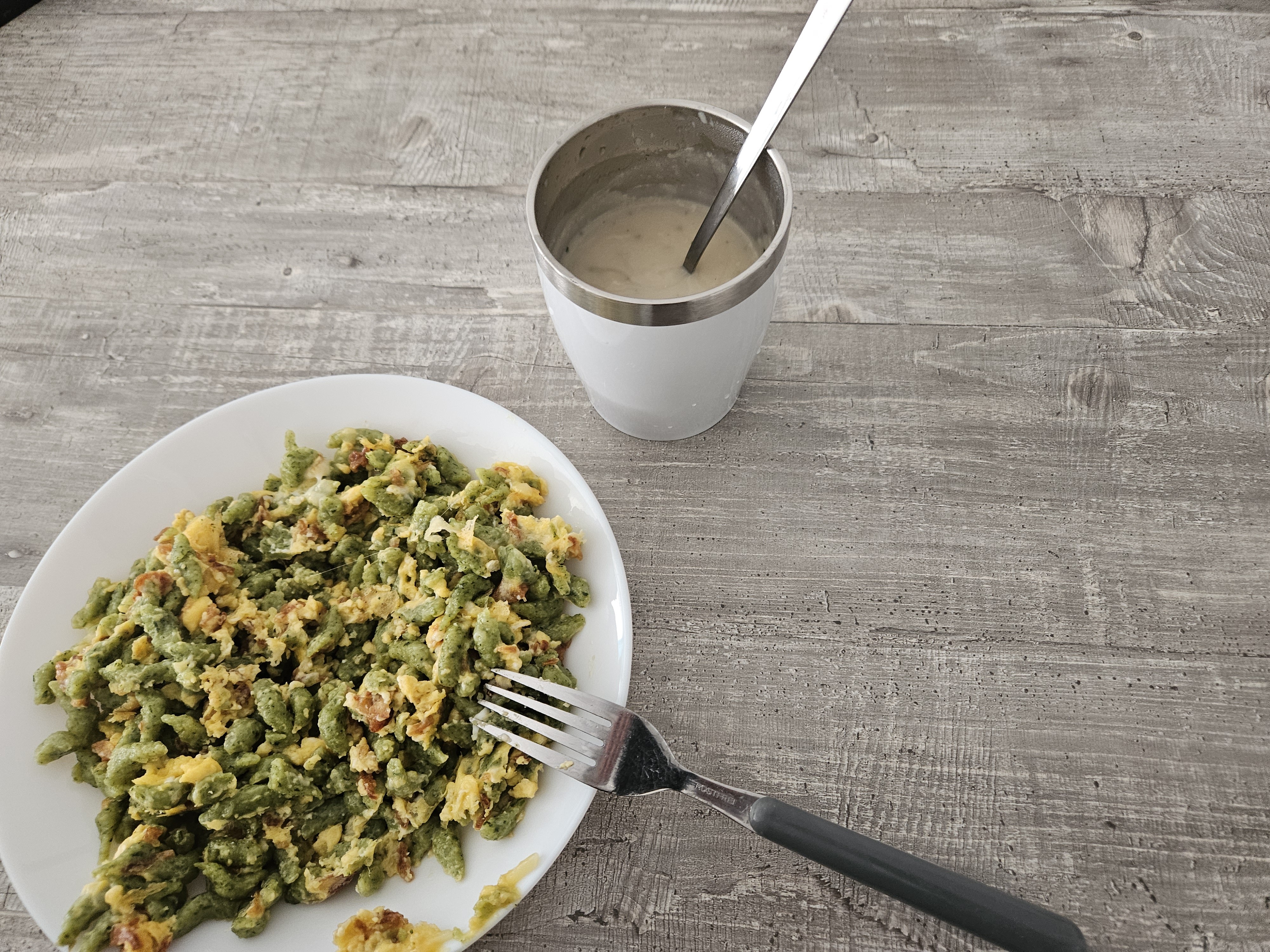 Spinatspätzle mit Ei