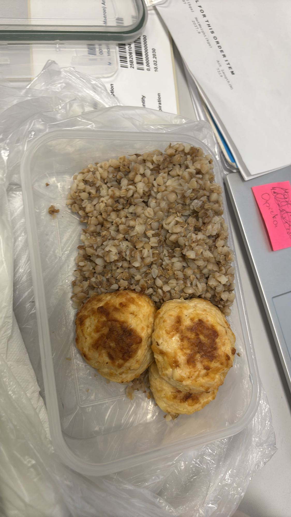 Kotleciki z kaszą gryczaną