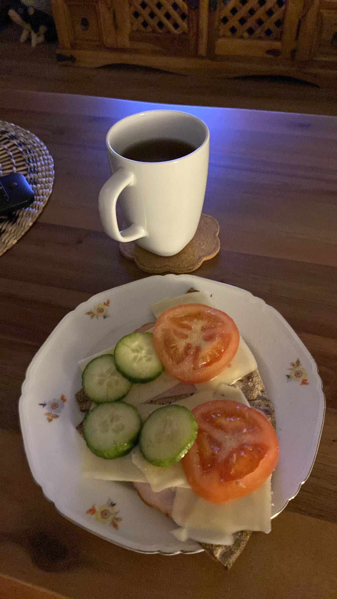 Knäckebröd med pålägg
