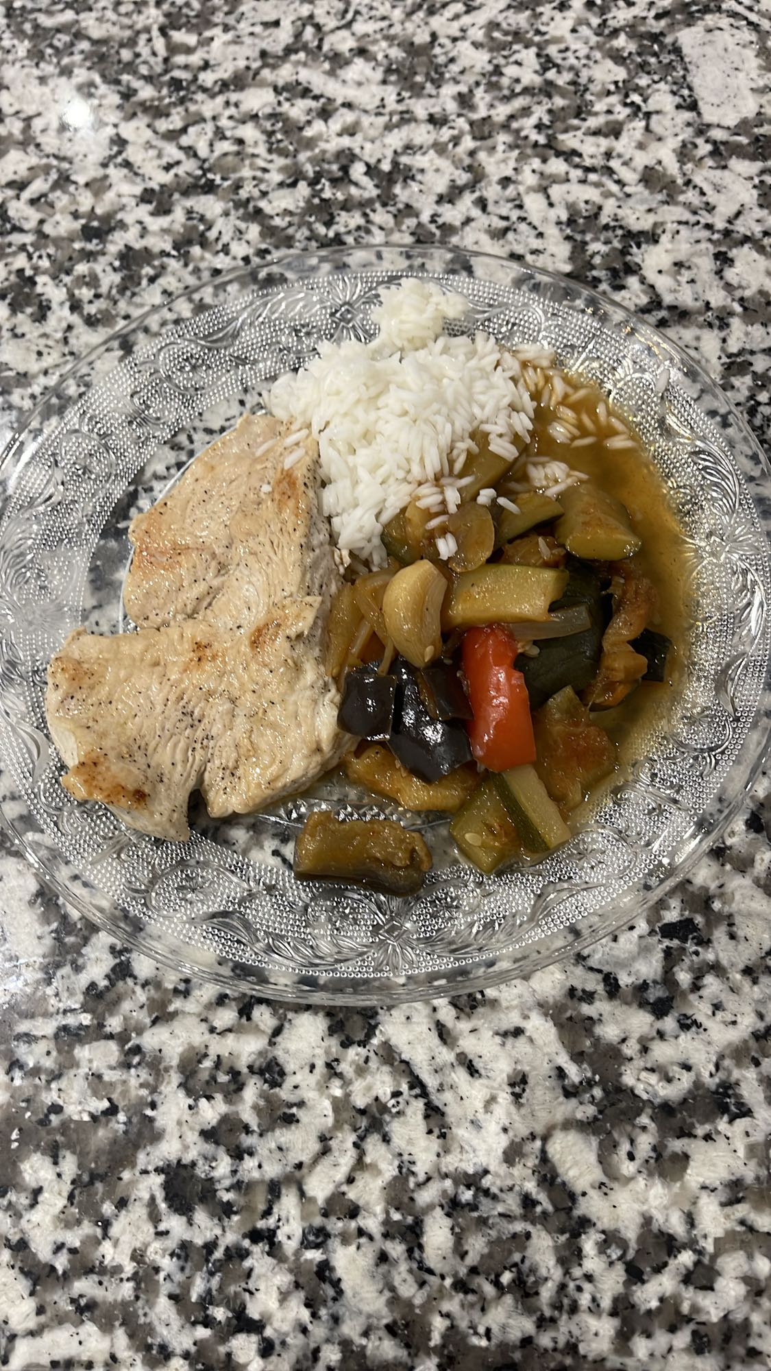 Poulet, riz et ratatouille